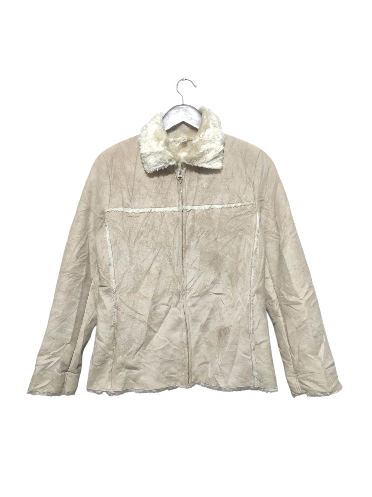 Uniqlo Uniqlo Velvet Jacket Size M / US 6-8 / IT 42-44 - 1 Thumbnail