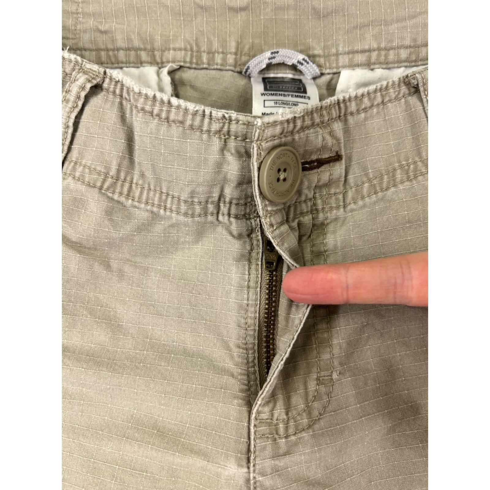 The North Face The North Face Cargo Shorts Womens 10 Regular Beige Cotton Hiking Outdoor Size 32" / US 10 / IT 46 - 6 Thumbnail