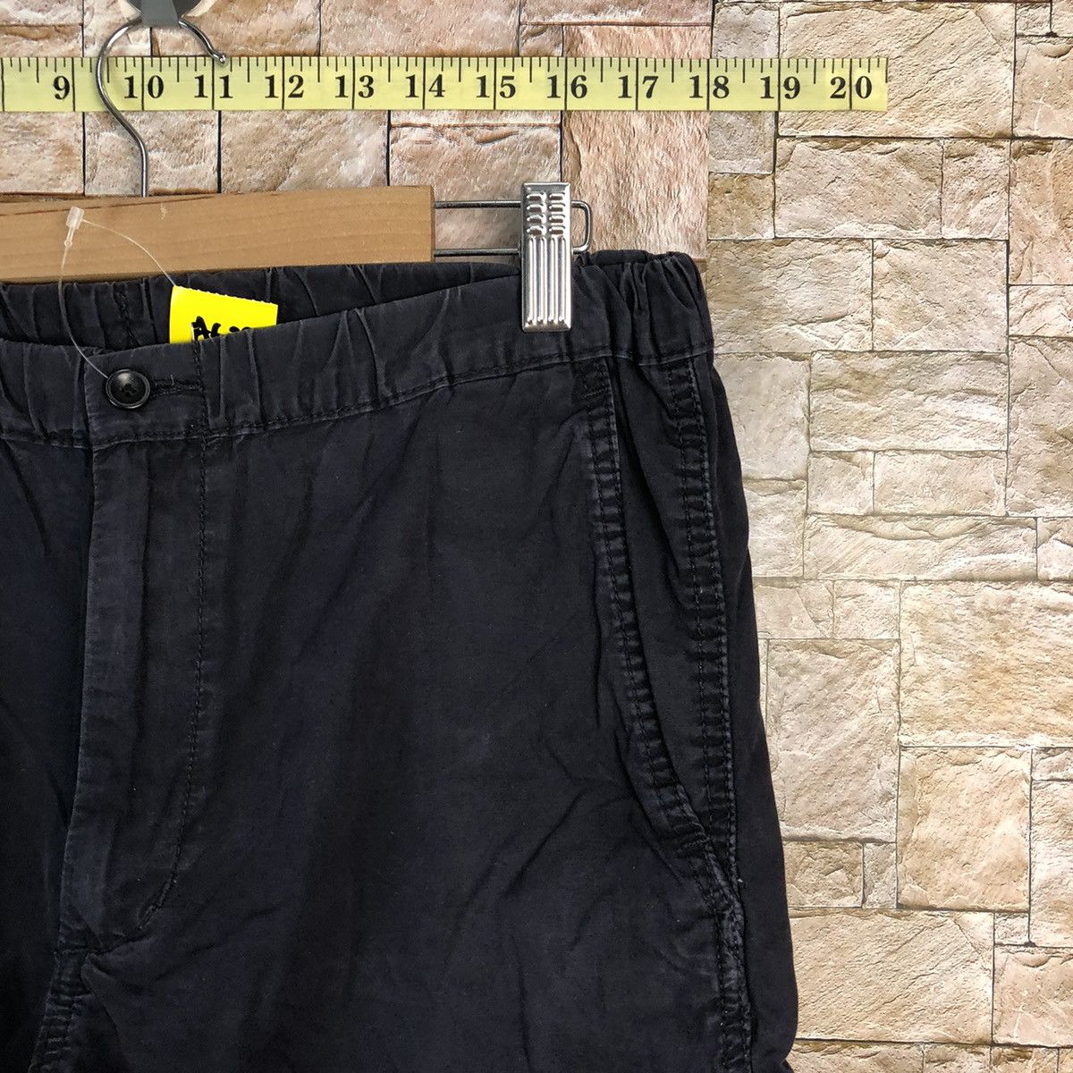 Japanese Brand Uniqlo utility tactical Cargo Multipocket Pants #A620 Size US 31 - 9 Thumbnail