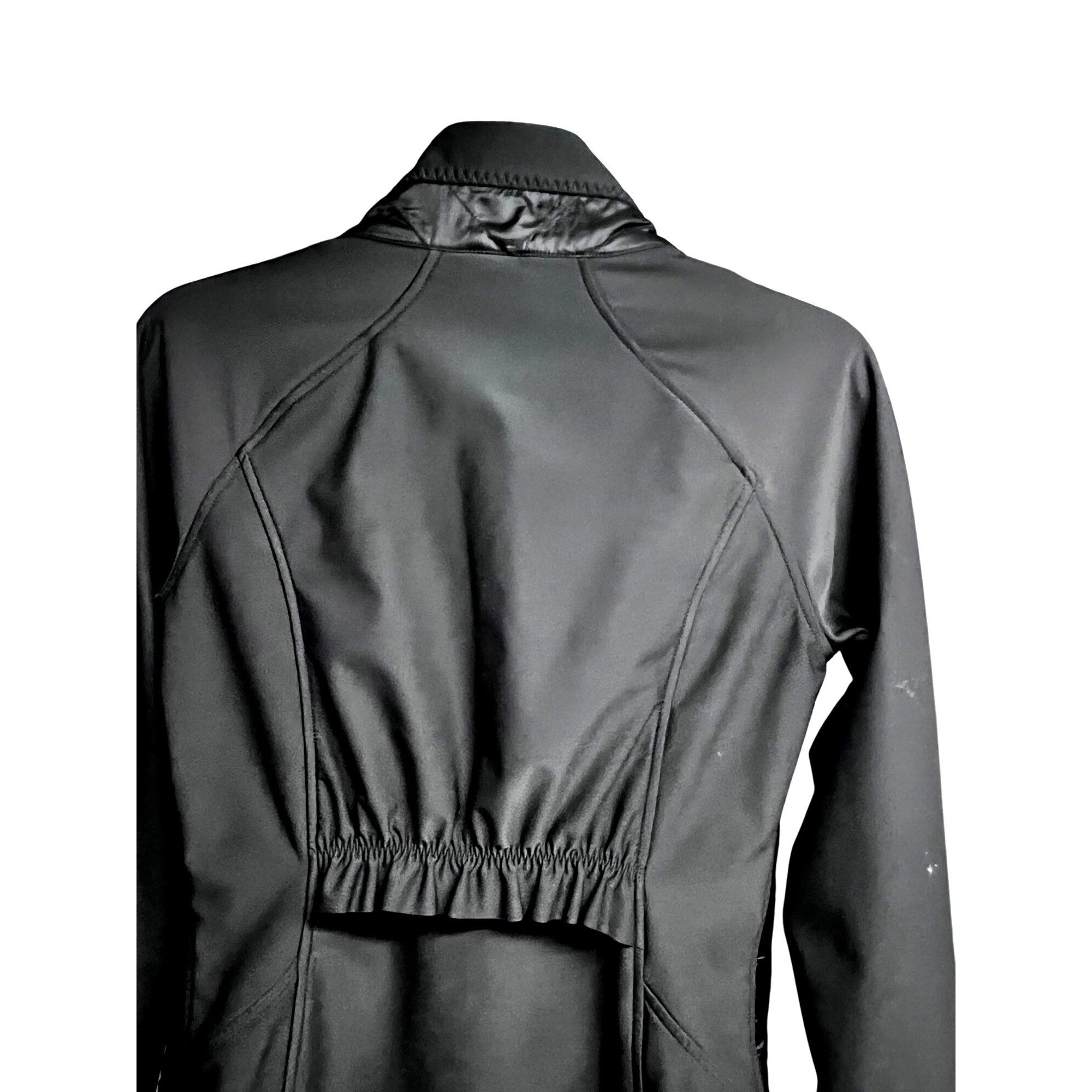 Lululemon Lululemon Wind Runner Softshell Zip Up Black Athletic Jacket Size M / US 6-8 / IT 42-44 - 7 Thumbnail