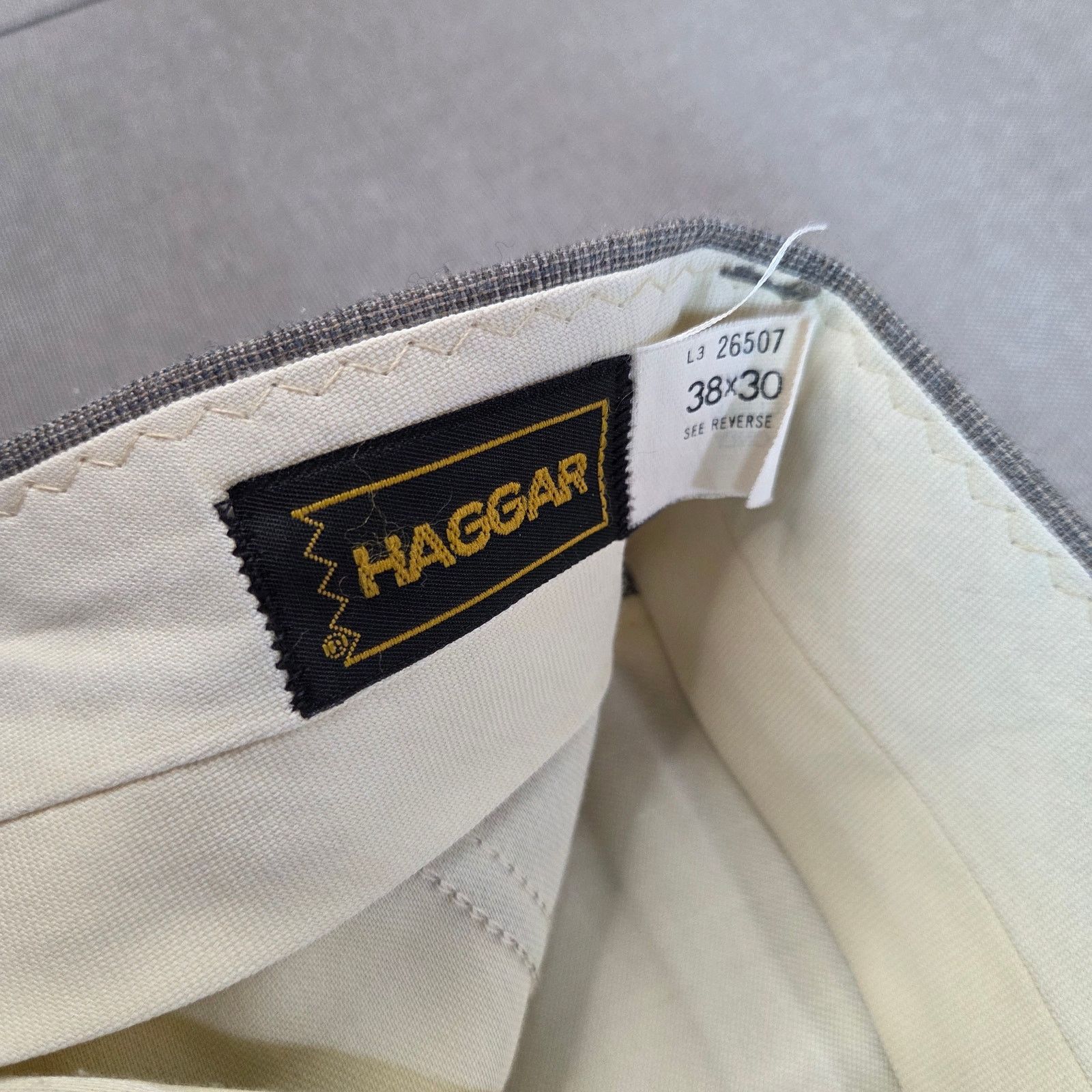 Haggar Haggar Pleated Slacks 37x26 Gray Vintage USA Size US 38 / EU 54 - 4 Thumbnail