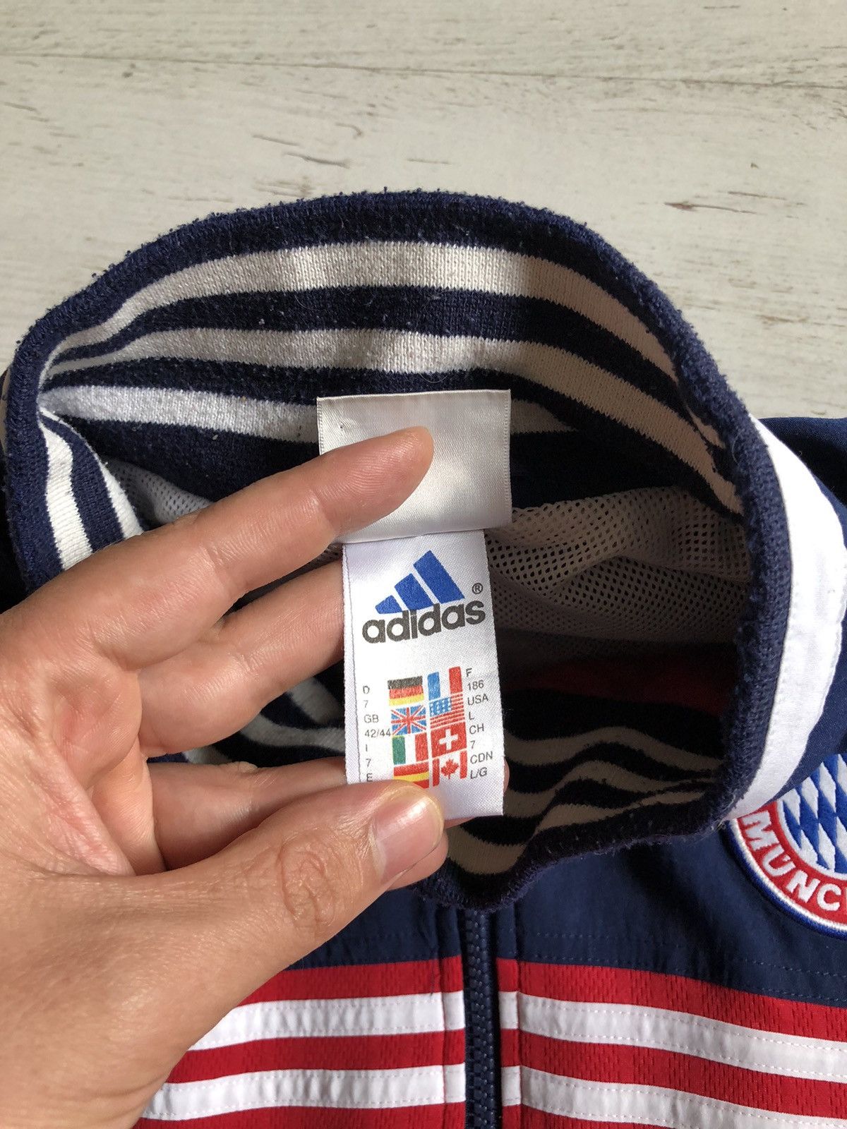 Adidas Vintage adidas 90’s Bayern munchen football jacket soccer Size US L / EU 52-54 / 3 - 9 Thumbnail