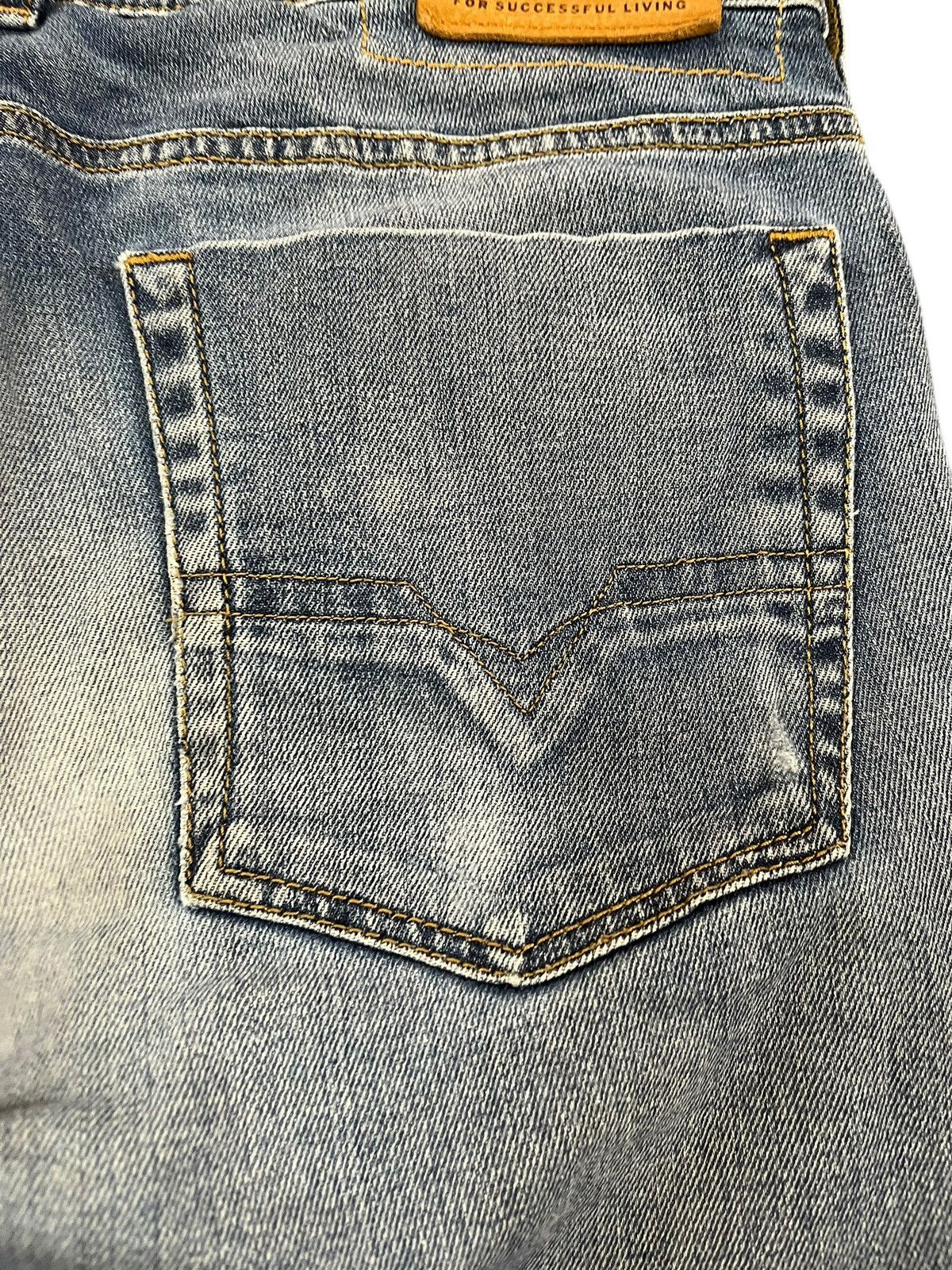 Diesel × Diesel Black Gold Vintage Diesel Zatiny Flare Faded Denim Size US 33 - 7 Thumbnail