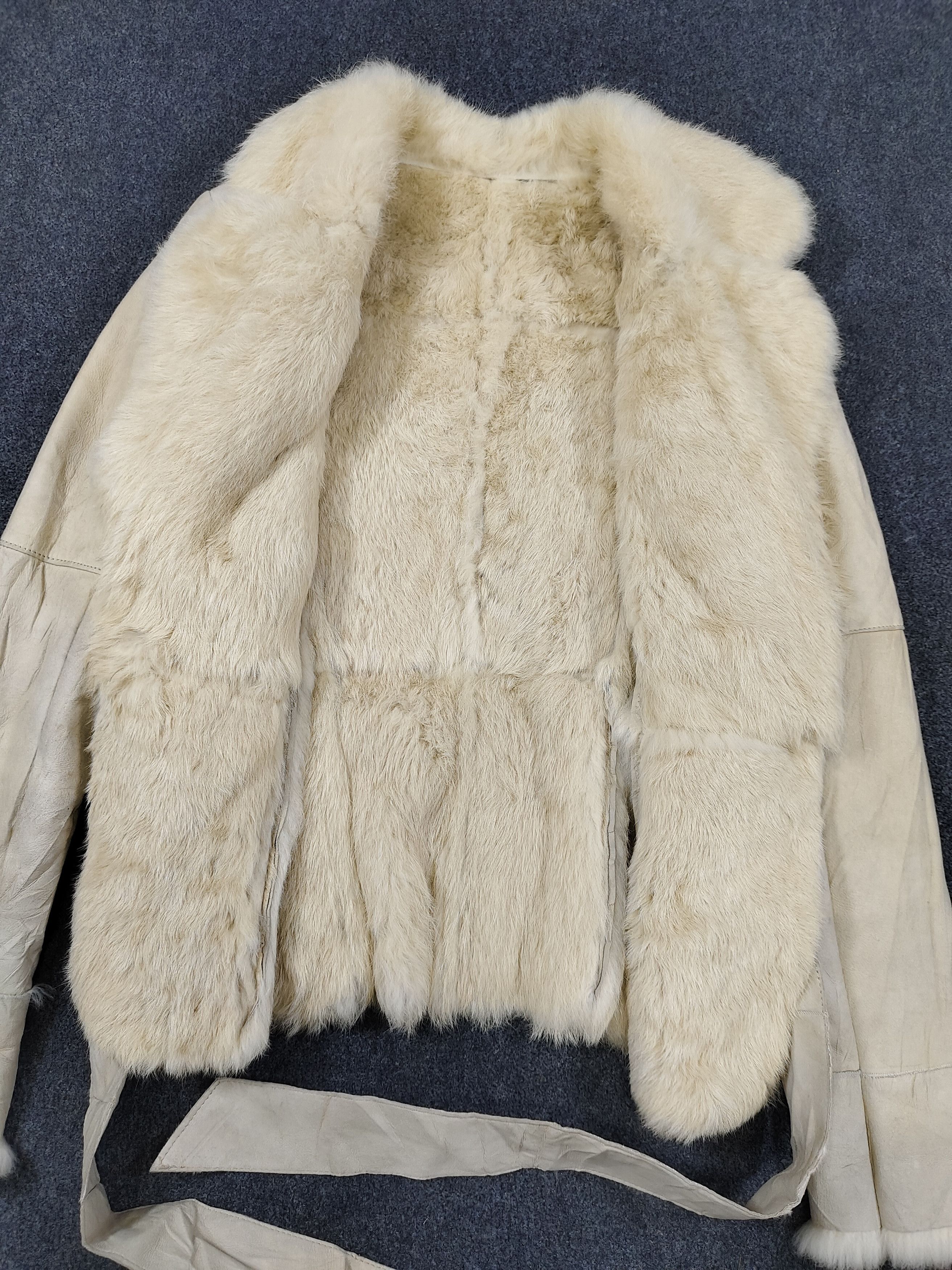 Japanese Brand 2000s Au Petit Matin🇯🇵 Boutique Belted Rabbit Fur Leather Size M / US 6-8 / IT 42-44 - 5 Thumbnail