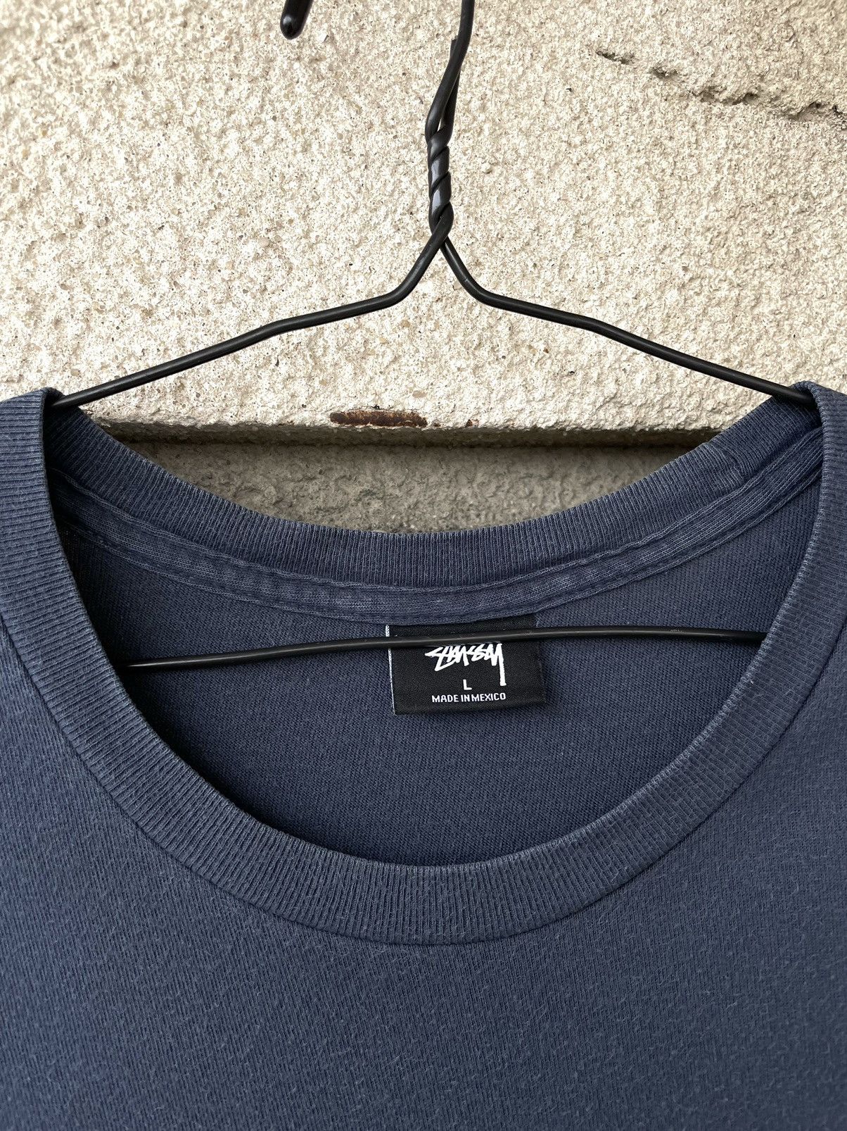 Stussy Vintage Y2K Stussy Big Logo Faded Navy Blue T-Shirt Size L Size US L / EU 52-54 / 3 - 4 Thumbnail