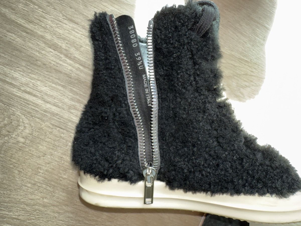 Rick Owens Black Mainline Shearling Ramones High Sneakers Size US 7 / EU 40 - 12 Thumbnail