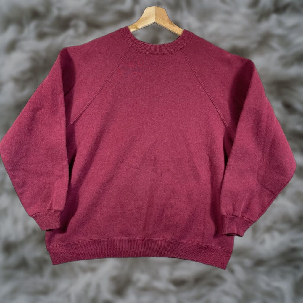Hanes VINTAGE Hanes Sweatshirt Crewneck Raglan Women XL Red Burgundy 90s Y2K Crew Neck Pullover Activewear Women Size XL / US 12-14 / IT 48-50 - 1 Thumbnail