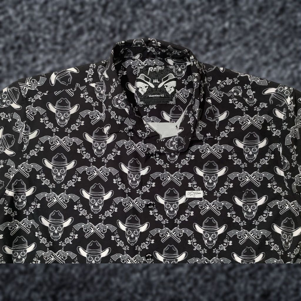 Etro VINTAGE Retro Rifle Vaquero v2 Shirt Black Mens XL Revolver & Skulls Party Hawaiian Size US XL / EU 56 / 4 - 1 Thumbnail