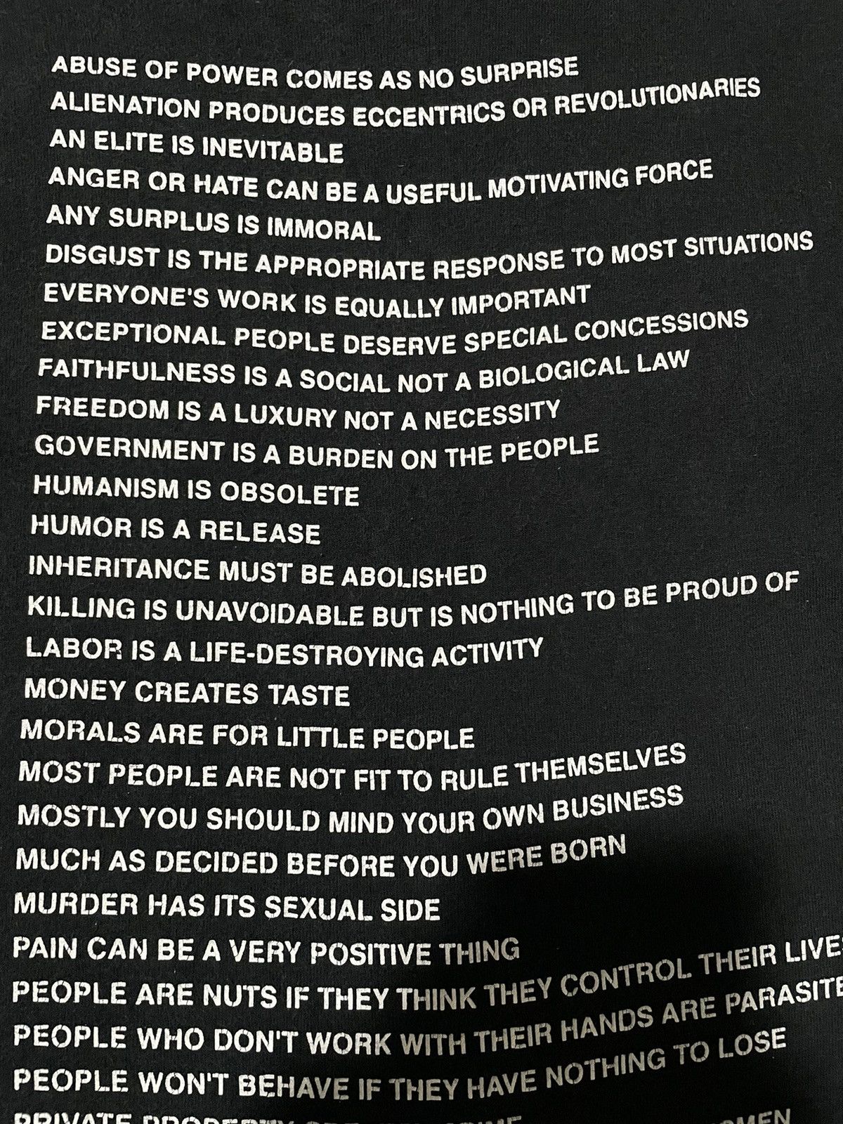 Vintage Vintage 90s Jenny Holzer Truism Art Tshirt Size US L / EU 52-54 / 3 - 7 Thumbnail