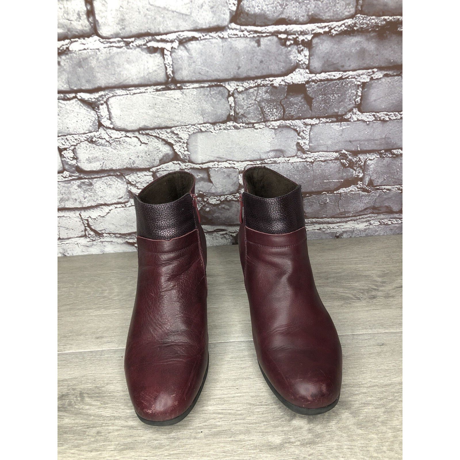 Other Treintas Burgundy Leather Pebble Ankle Side Zip Heel Boots W Size US 8.5 / IT 38.5 - 17 Thumbnail
