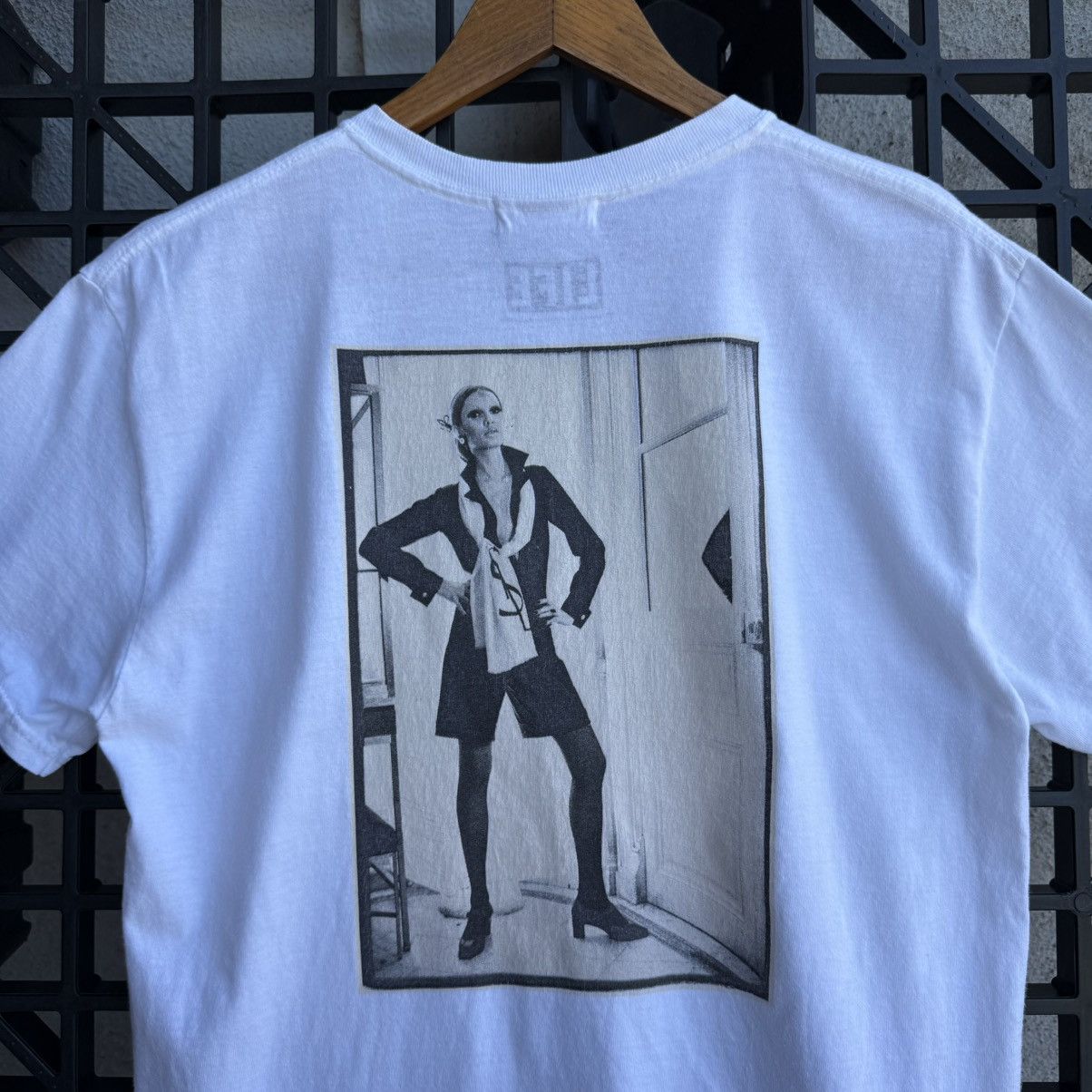 Vintage Vintage Danielle Sauvageon 1968 Paris Fashion Show Tee Size US M / EU 48-50 / 2 - 10 Thumbnail