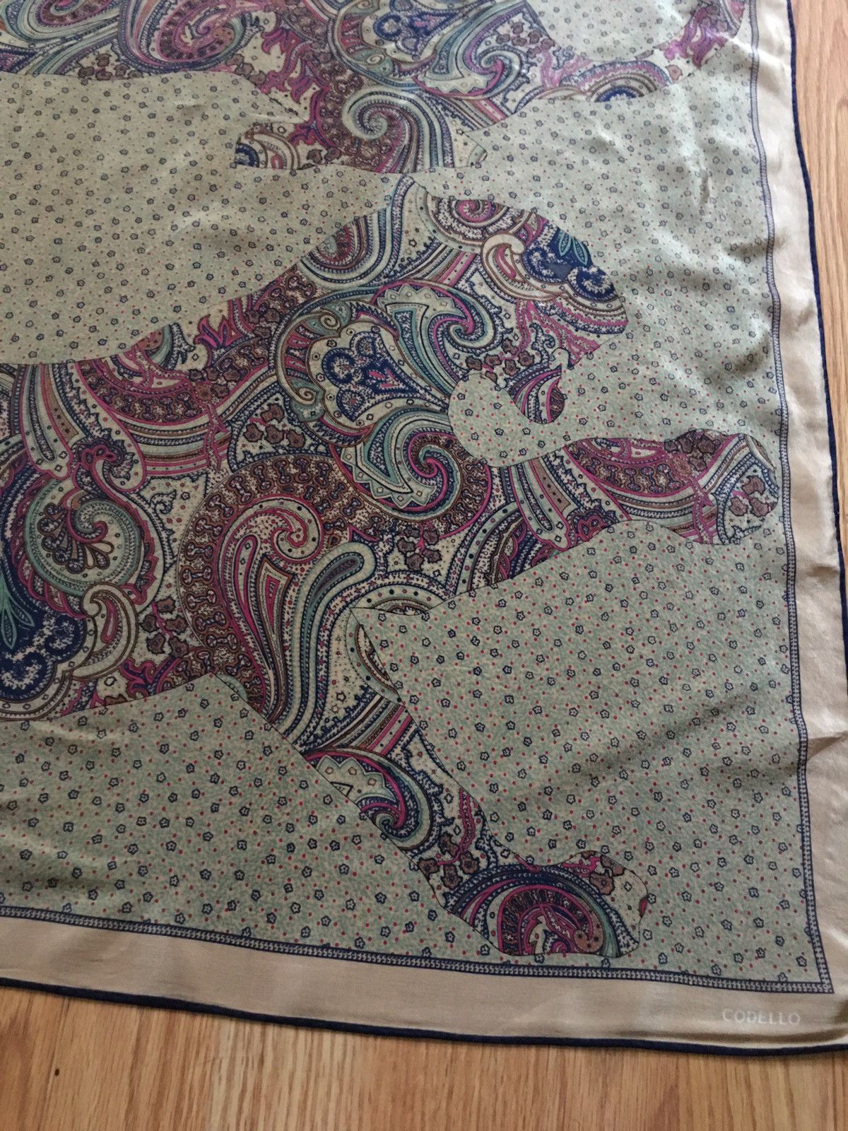 Other CODELLO Tigers Paisley Designer Silk Scarf Size ONE SIZE - 3 Thumbnail
