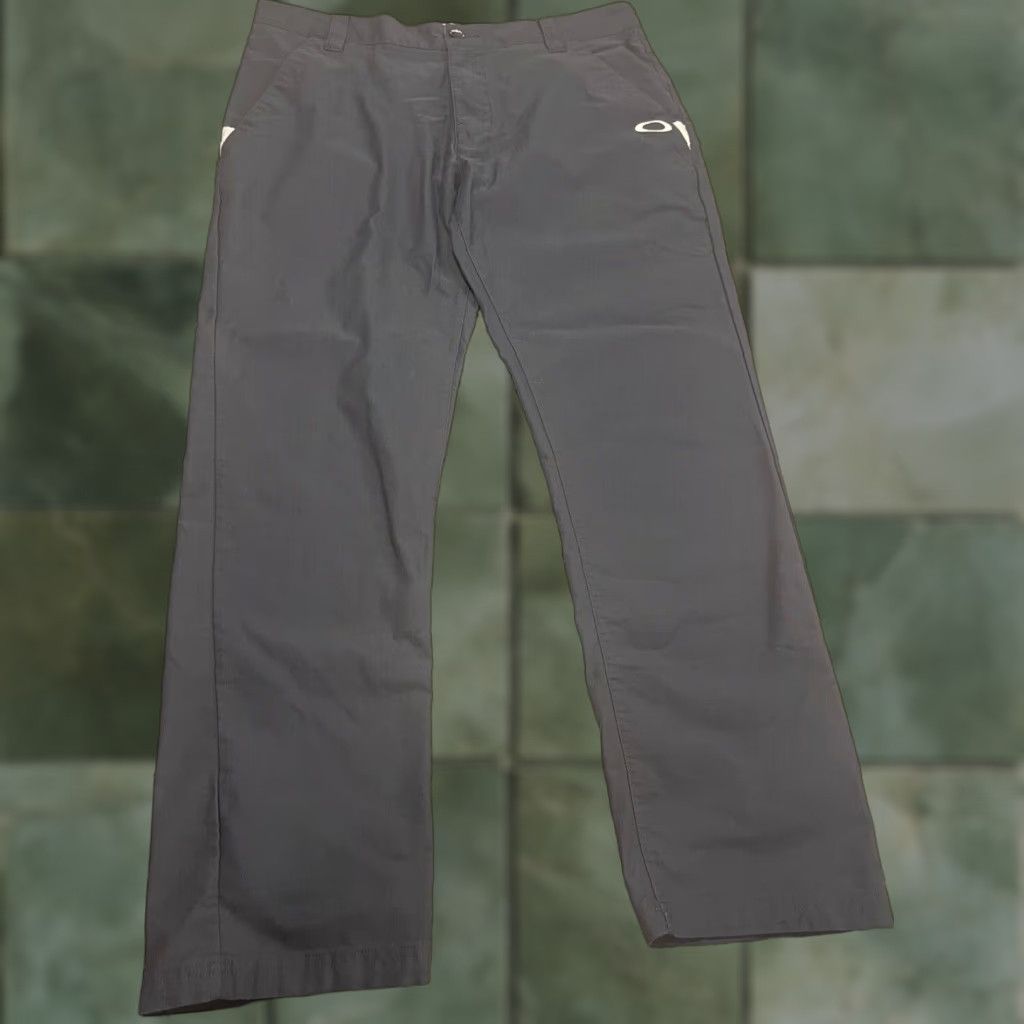 Oakley Oakley Pants Men 36x30.5 Blue Golf Straight Leg Outdoor Casual Workwear Size US 36 / EU 52 - 1 Thumbnail