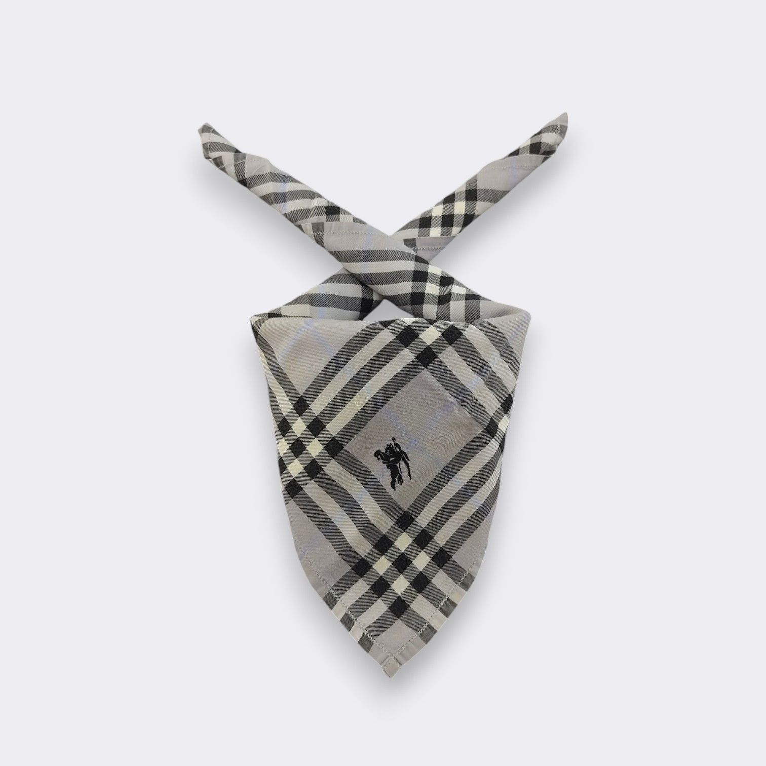 Burberry Vintage Burberry Handkerchief Neckerchief Bandana H015E Size ONE SIZE - 1 Thumbnail
