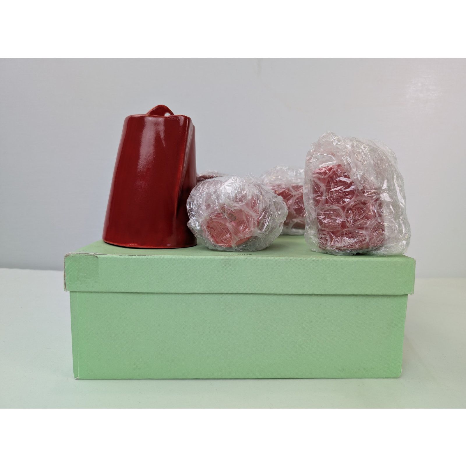 Off-White o1rshd1 Size: OS / Teapot Set in Red Size ONE SIZE - 17 Thumbnail