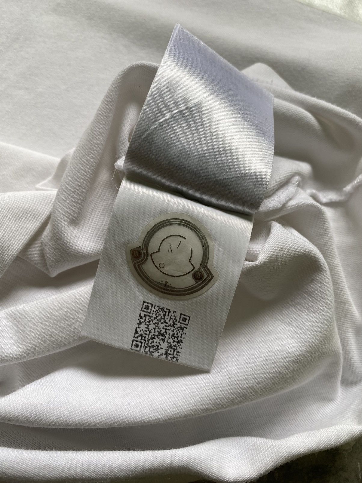 Moncler Moncler Box Logo White T-Shirt Size US S / EU 44-46 / 1 - 11 Thumbnail