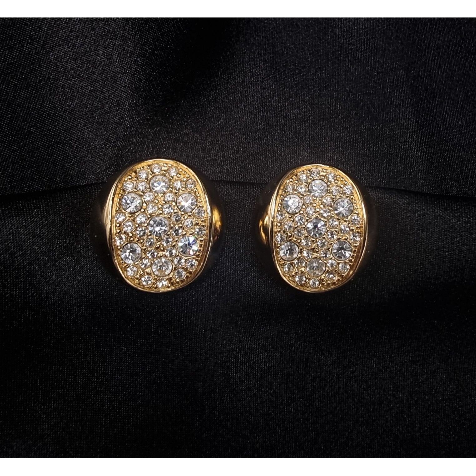 Dior Rare Find Vintage CHRISTIAN DIOR 1980s-90s Gold-Tone Clip-On Size ONE SIZE - 4 Thumbnail