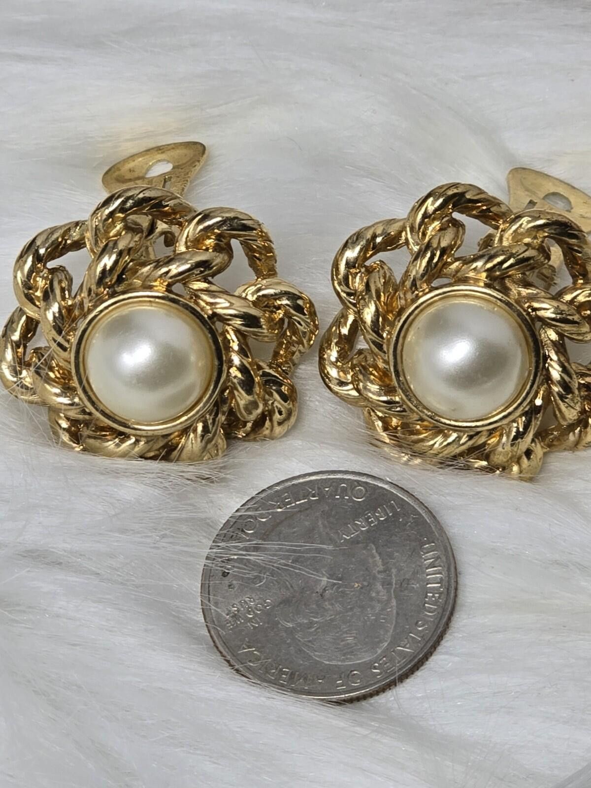 Other Vintage Replica Made Italy Faux Pearl Rope Twist Earrings Size ONE SIZE - 7 Thumbnail