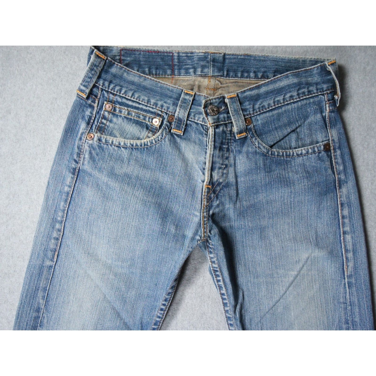 Levi's VINTAGE Levi's Jeans 32x34 Blue Denim Pants Straight Regular Button Fly Casual Levi's 500 Series Mens 5-Pocket Design Denim Blue Straight Mens Size US 32 / EU 48 - 6 Thumbnail
