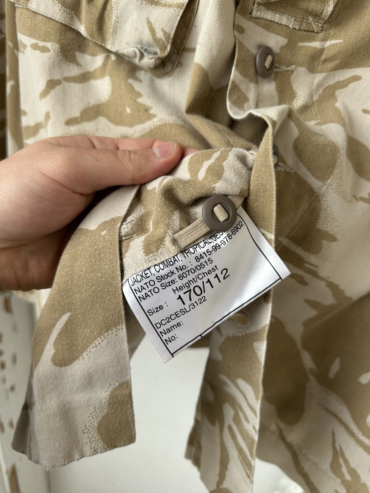 Vintage Vintage British NATO Tropical Combat Camo Jacket Size US XL / EU 56 / 4 - 12 Thumbnail