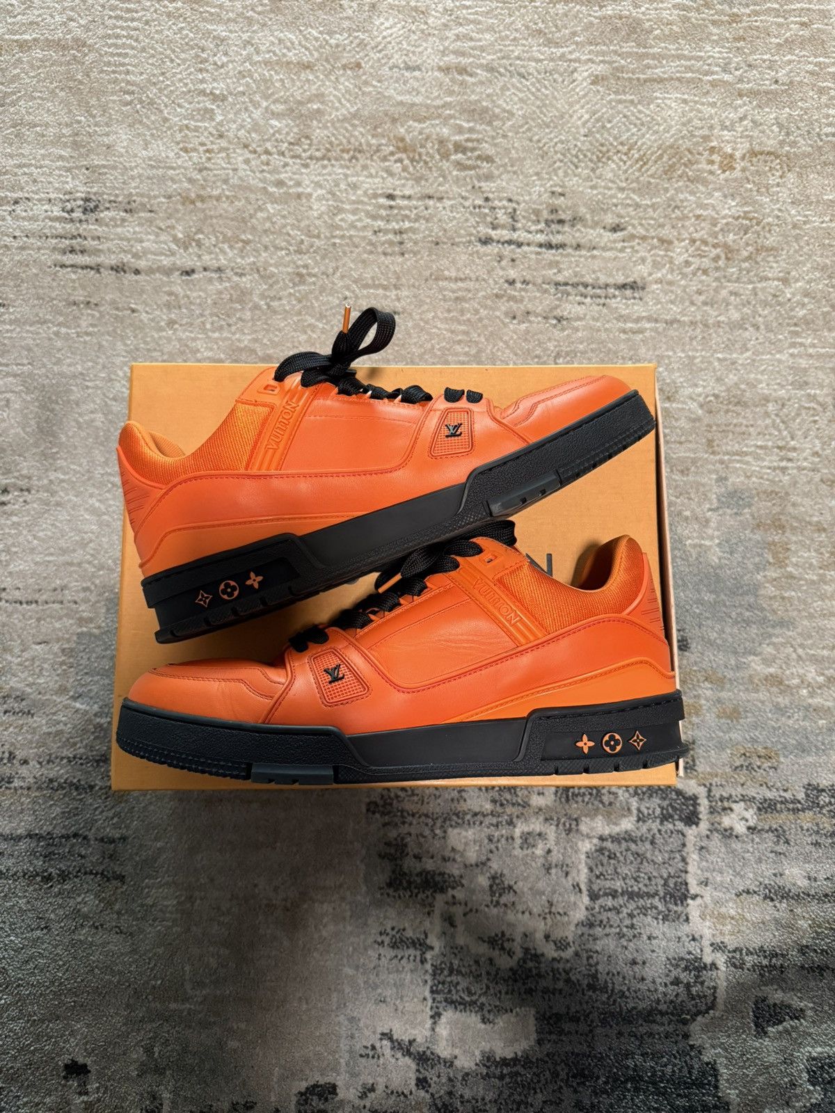 Louis Vuitton Louis Vuitton LV Trainer Size US 10 / EU 43 - 1 Thumbnail