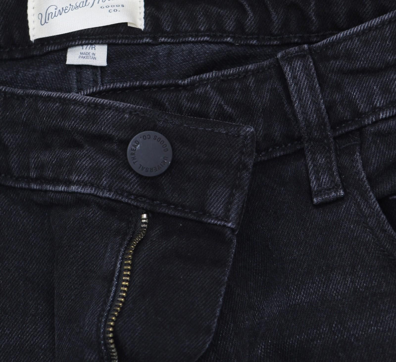 Designer Nwt Universal Thread Flare Jeans 89510034 Black Wash 17 Size 30" / US 8 / IT 44 - 5 Thumbnail
