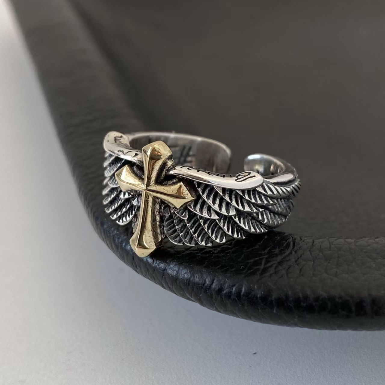 Jewelry Retro Winged Cross Graffiti Open Ring Size ONE SIZE - 1 Thumbnail