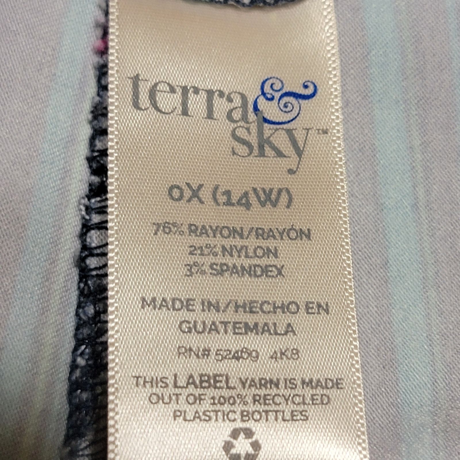 Other Terra & Sky Stripes Pull-On Capri w/ Front Pockets -ox (14W) Size 35" - 5 Thumbnail
