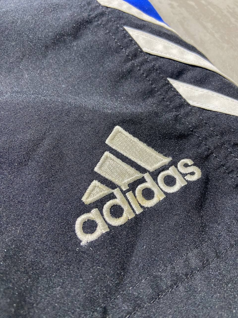 Adidas New Castle united Adidas 2003 Shorts size S Size US 30 / EU 46 - 4 Thumbnail