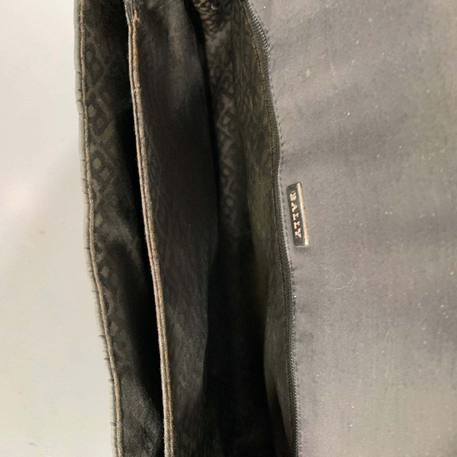 Bally BALLY Black Silver Quilted Leather Fabric Shoulder Bag Size ONE SIZE - 7 Thumbnail