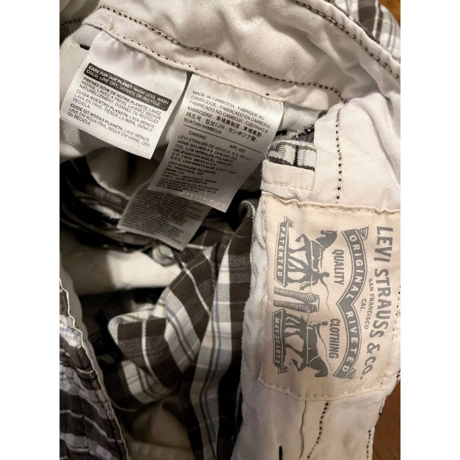 Levi's Levi's Plaid Cargo Shorts Brown Casual Military White Tab Men's 30 Design Size US 31 - 4 Thumbnail