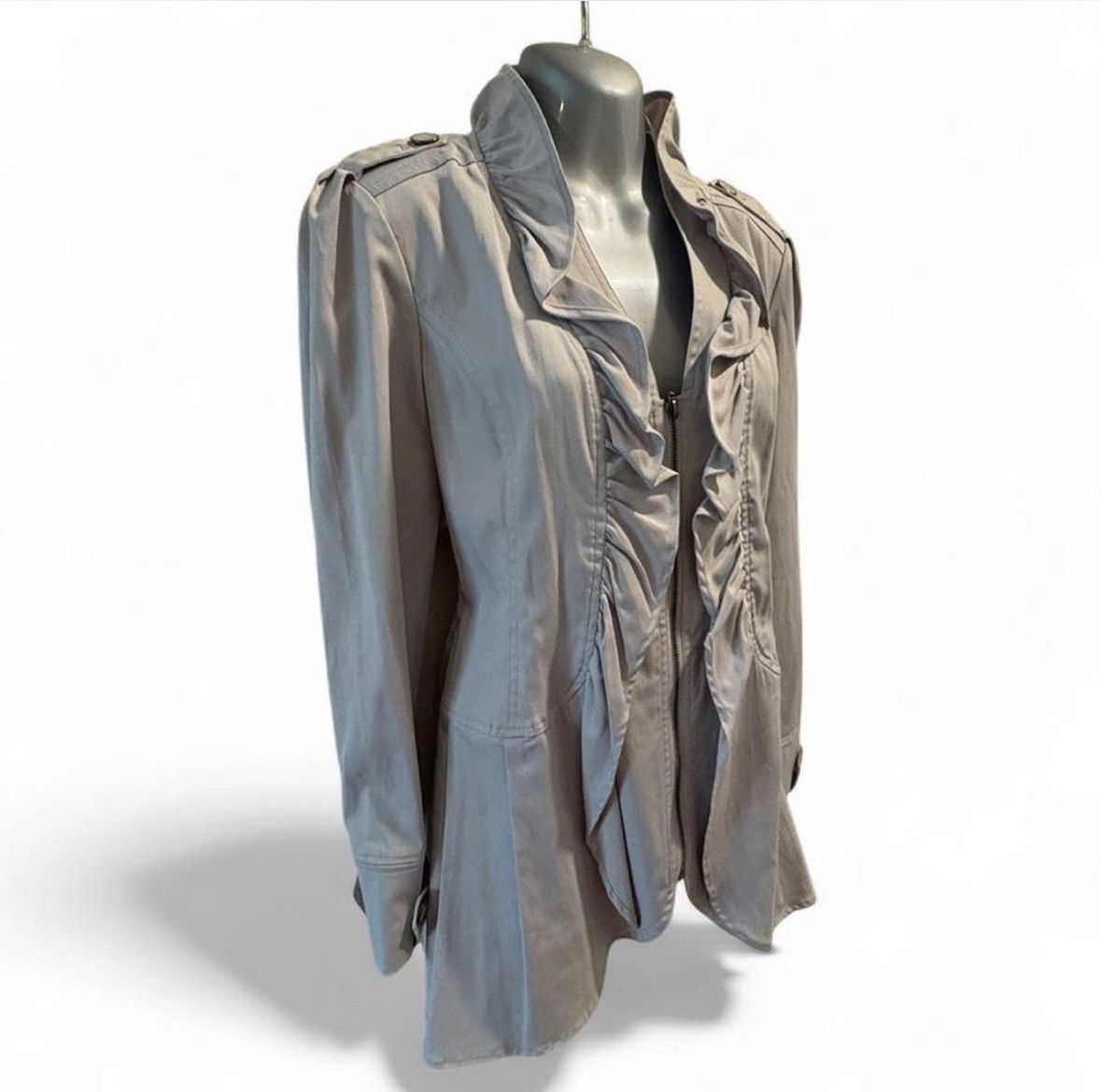Cynthia Rowley $495 Cynthia Rowley light gray ruffle zip-up coat sz S Size S / US 4 / IT 40 - 2 Thumbnail