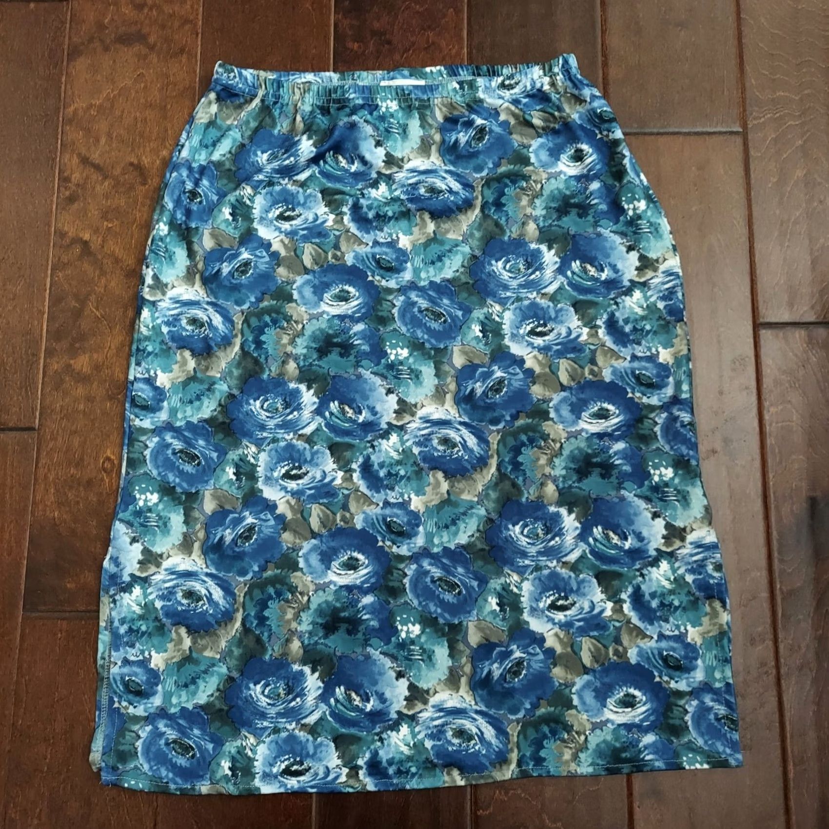Vintage Charlotte Russe Women's Blue Floral Ribbed Side Slit Midi Skirt M Regular Size 32" / US 10 / IT 46 - 2 Thumbnail