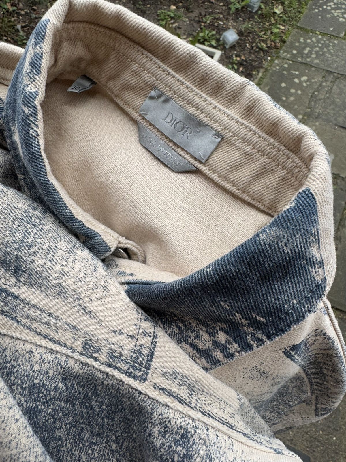 Dior DIOR overshirt SIZE 38 SEE REAL TAPE MEASUREMENTS IN PHOTOS Size US M / EU 48-50 / 2 - 24 Thumbnail