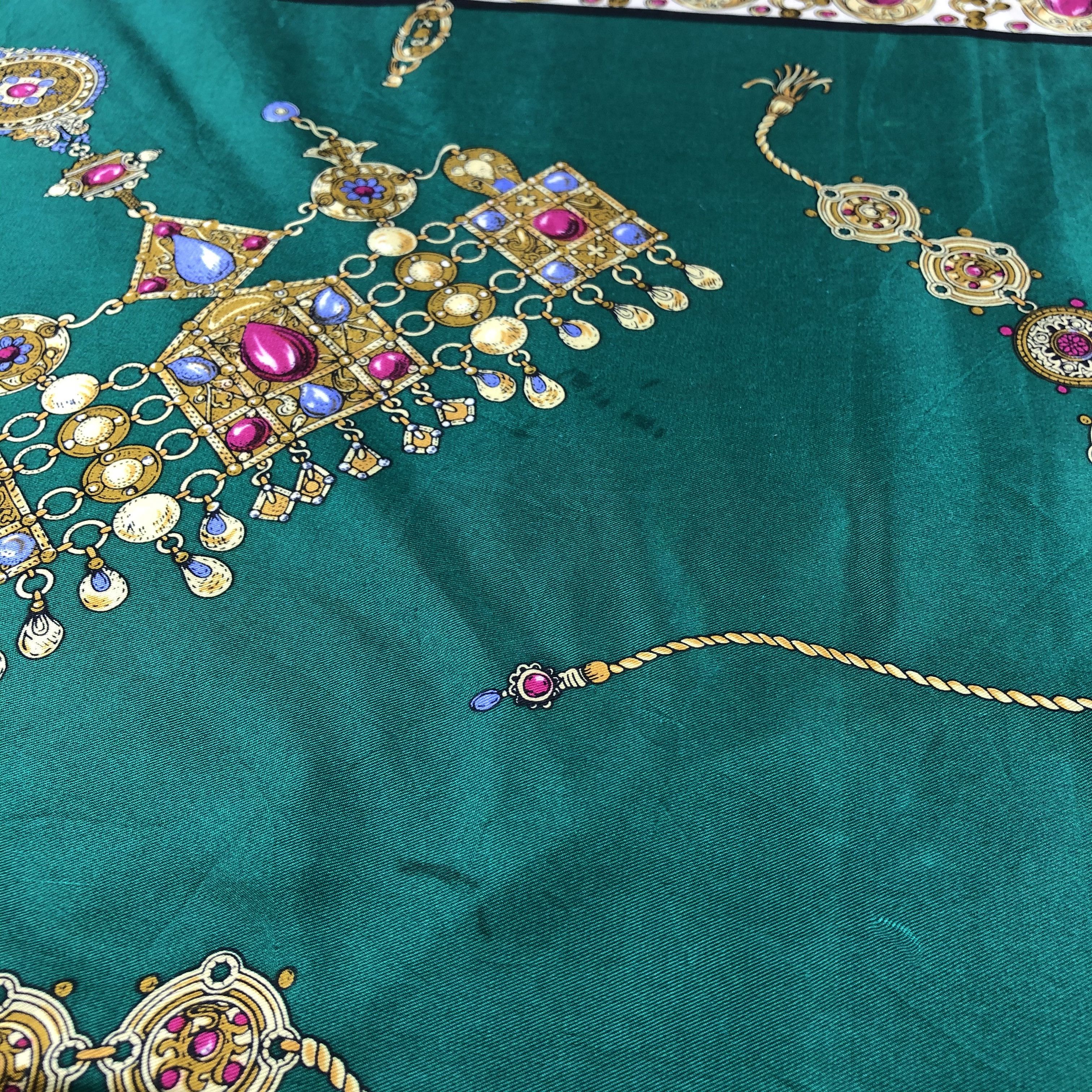 Vintage Vintage Luxury Jewelry Design Silk Scarf M329 Size ONE SIZE - 4 Thumbnail