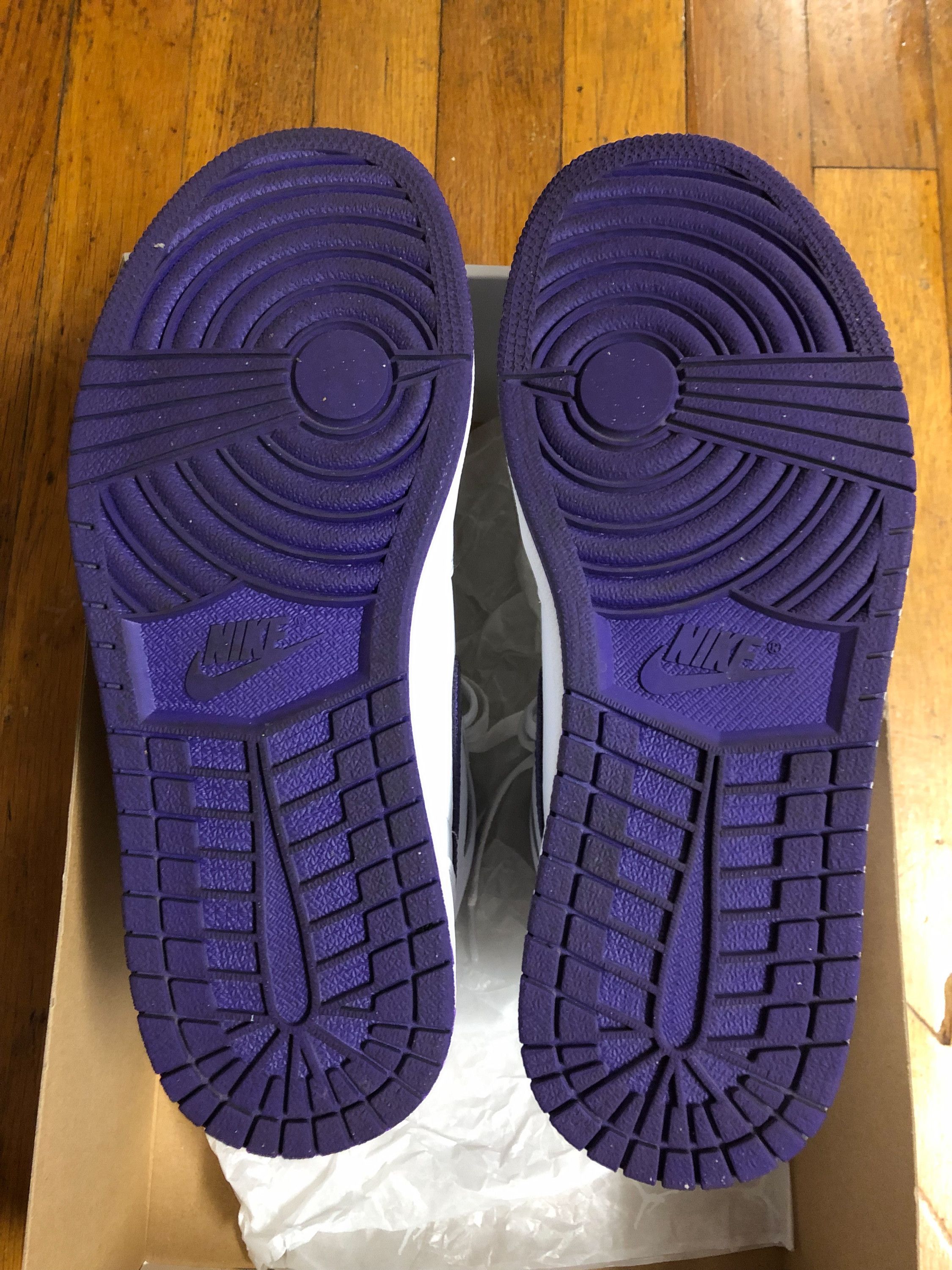 Nike *USED* WMNS Nike Air Jordan 1 High OG Court Purple szW10.5M9 Size US 9 / EU 42 - 6 Thumbnail