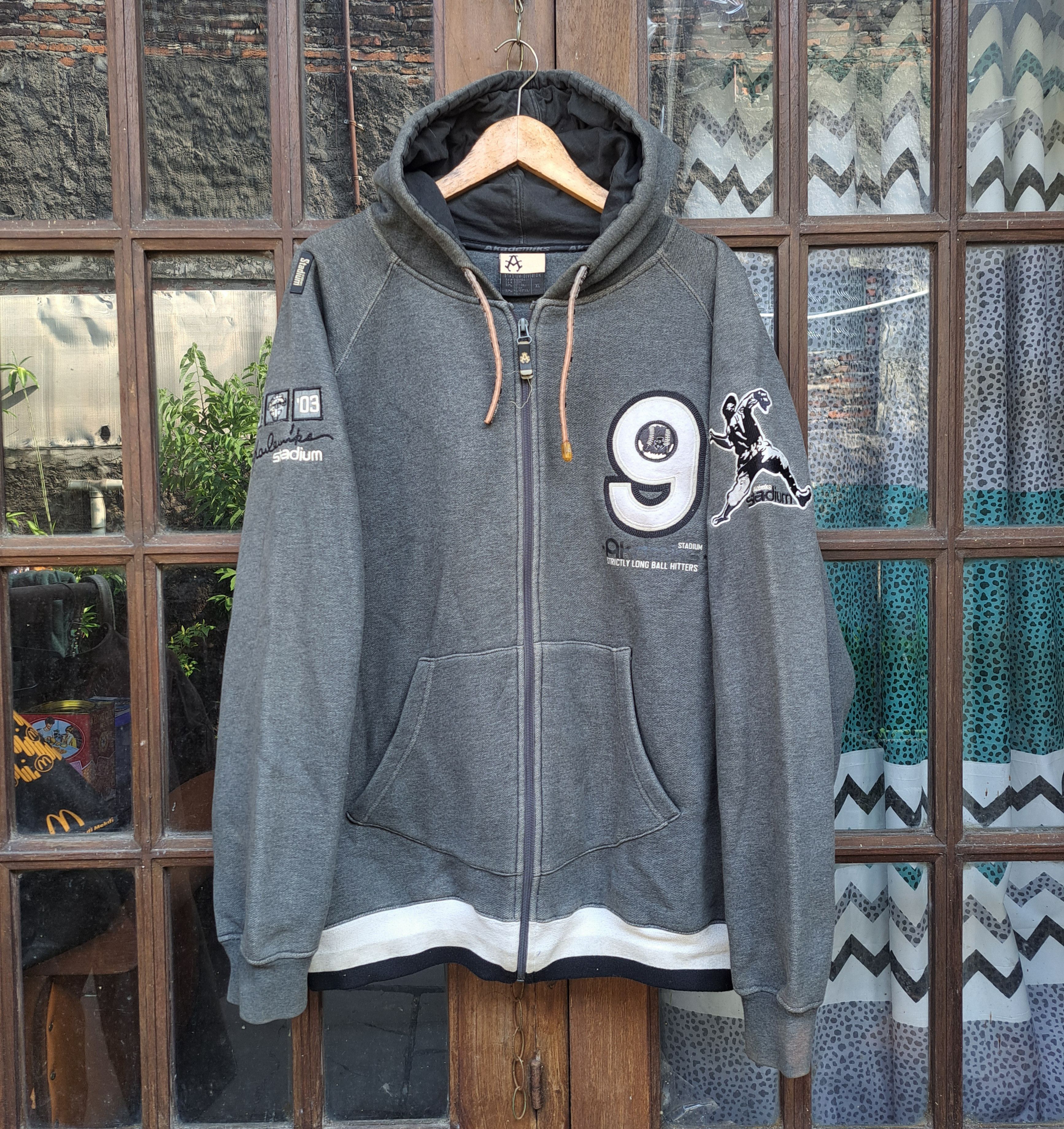 Akademiks Y2K Akademiks Stadium Zipper Hoodie Mens XL Hip Hop Clothing Size US XL / EU 56 / 4 - 1 Thumbnail
