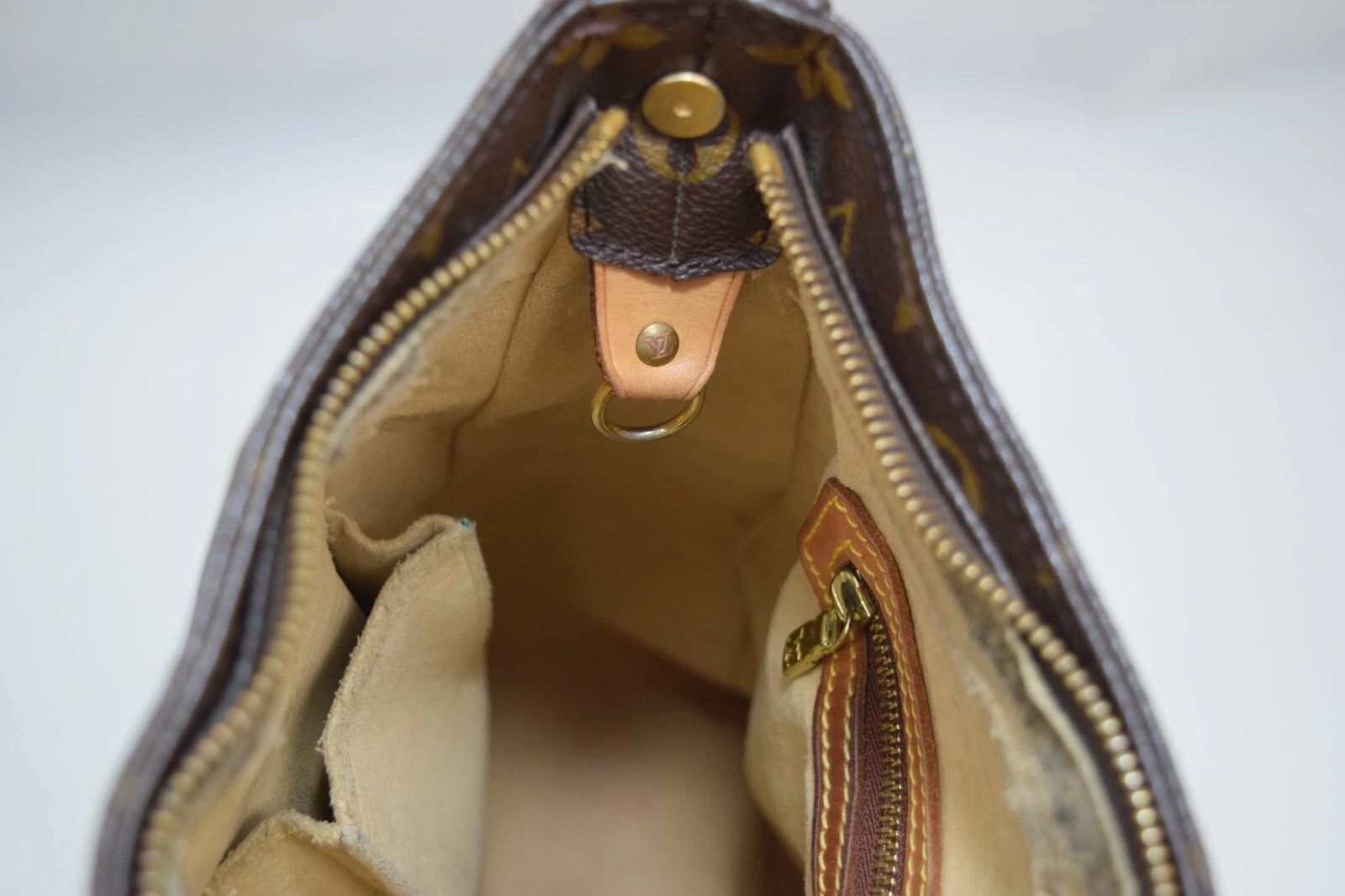 Louis Vuitton Louis Vuitton Looping GM Monogram Canvas Shoulder Bag M51145 Size ONE SIZE - 14 Thumbnail