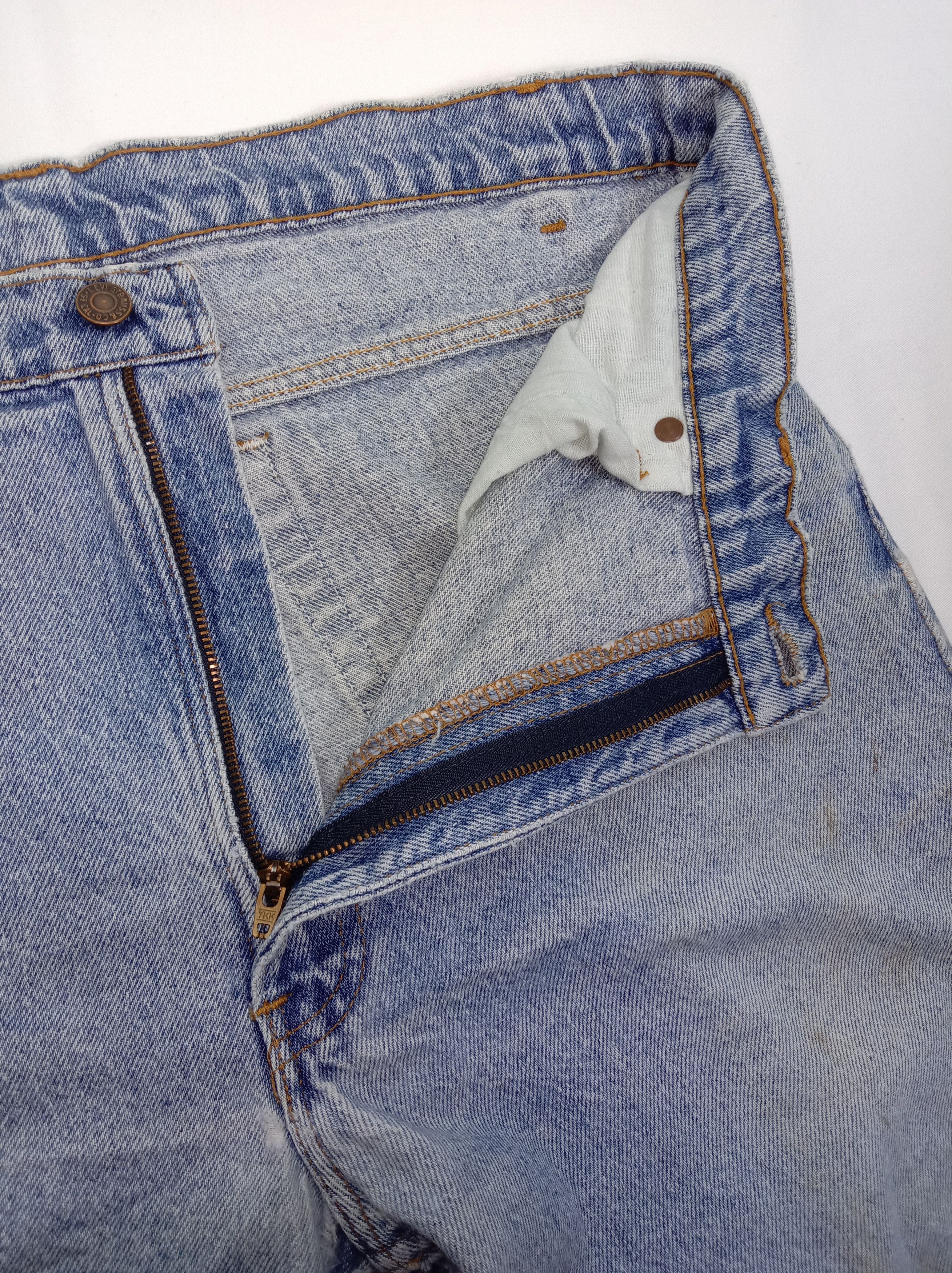 Levi's Vintage 90s Levi's 505 Jeans Faded Blue Distressed Denim Size US 36 / EU 52 - 9 Thumbnail