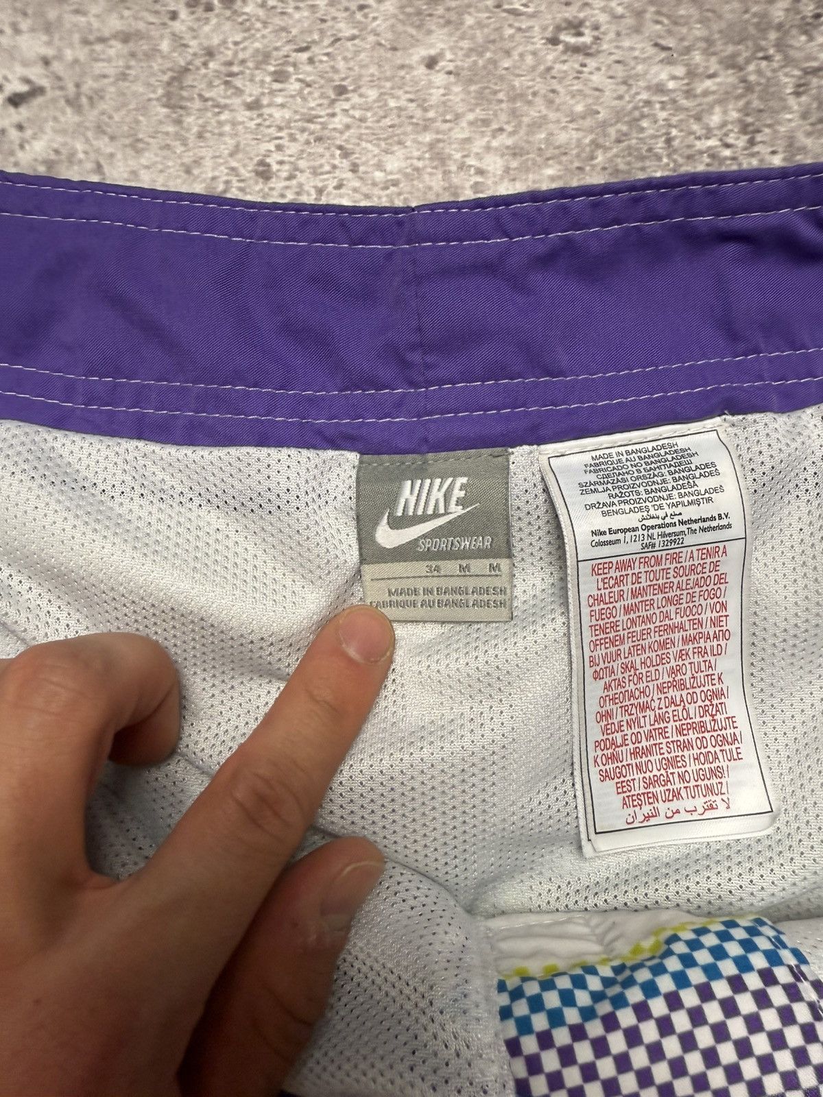 Nike Vintage Nike Nylon Crazy Shorts 90s Y2K Size US 33 - 5 Thumbnail