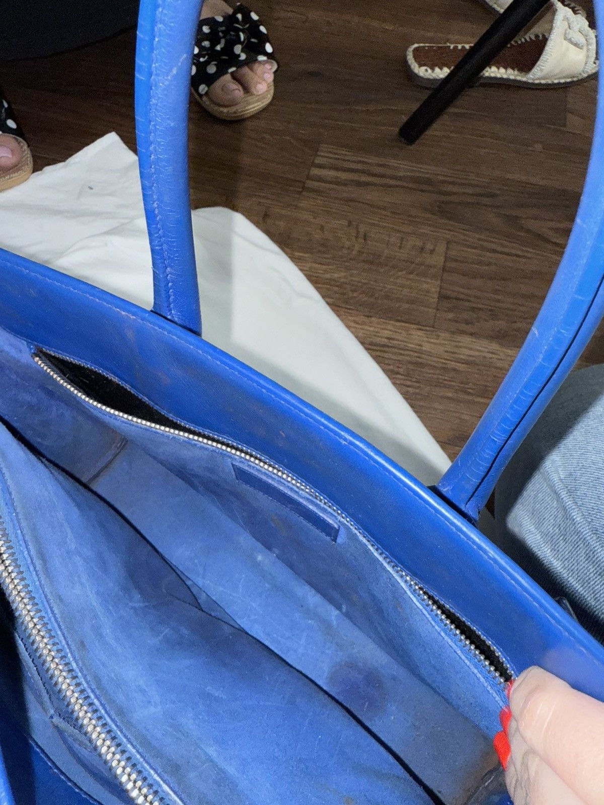 Yves Saint Laurent YSL SAC DE JOUR Bag/Tote Size ONE SIZE - 10 Thumbnail