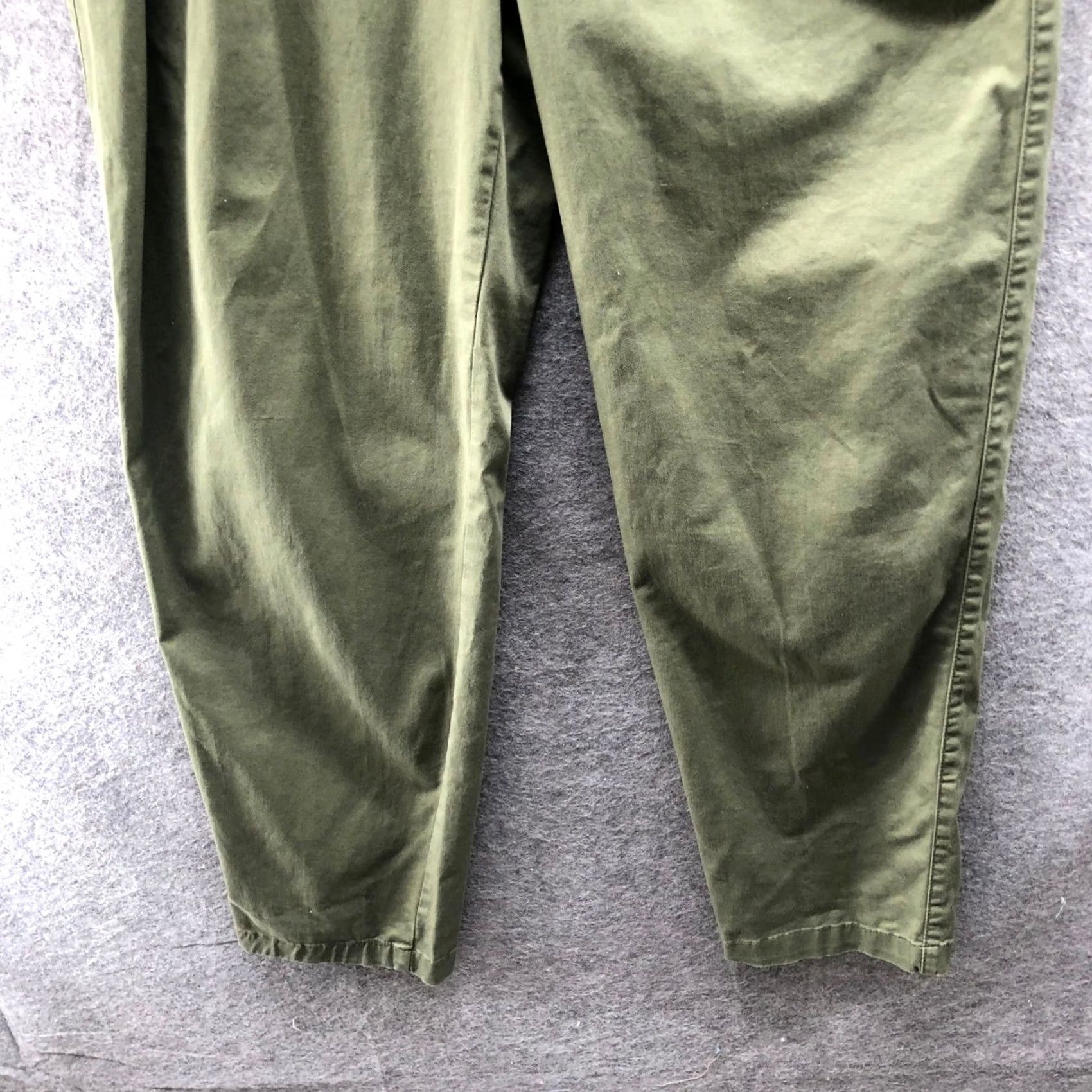 Gap Gap High Rise Pleated Khaki Trouser Pants Womens 12 Tall Army Green Relaxed Size 34" / US 12 / IT 48 - 4 Thumbnail