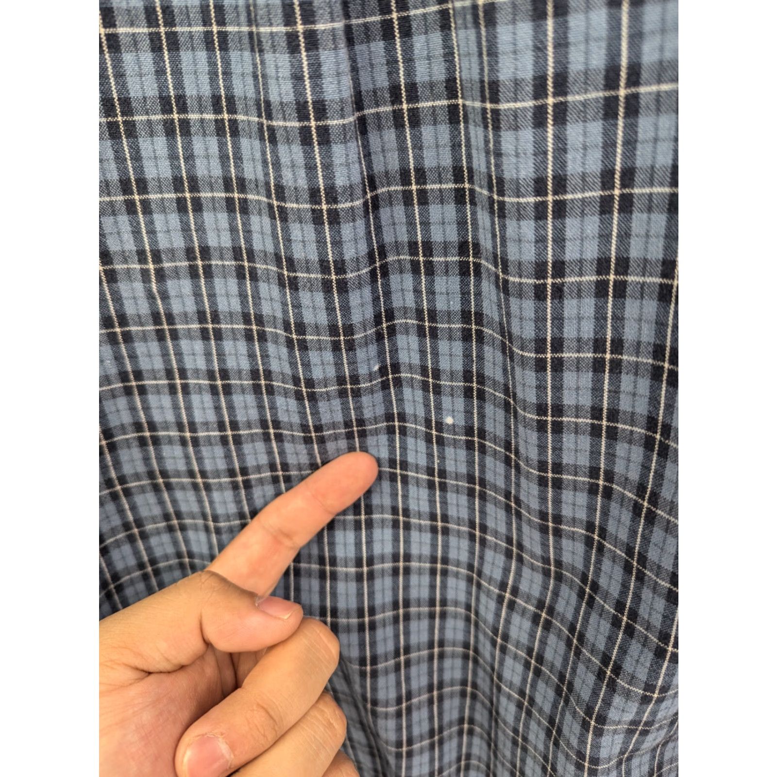 Vintage **Columbia Men's Blue Plaid Button-Down Hiking Shirt Size XL** User: Columbia Men's Blue Plaid Button-Down Hiking Shirt Size XL Size US XL / EU 56 / 4 - 4 Thumbnail