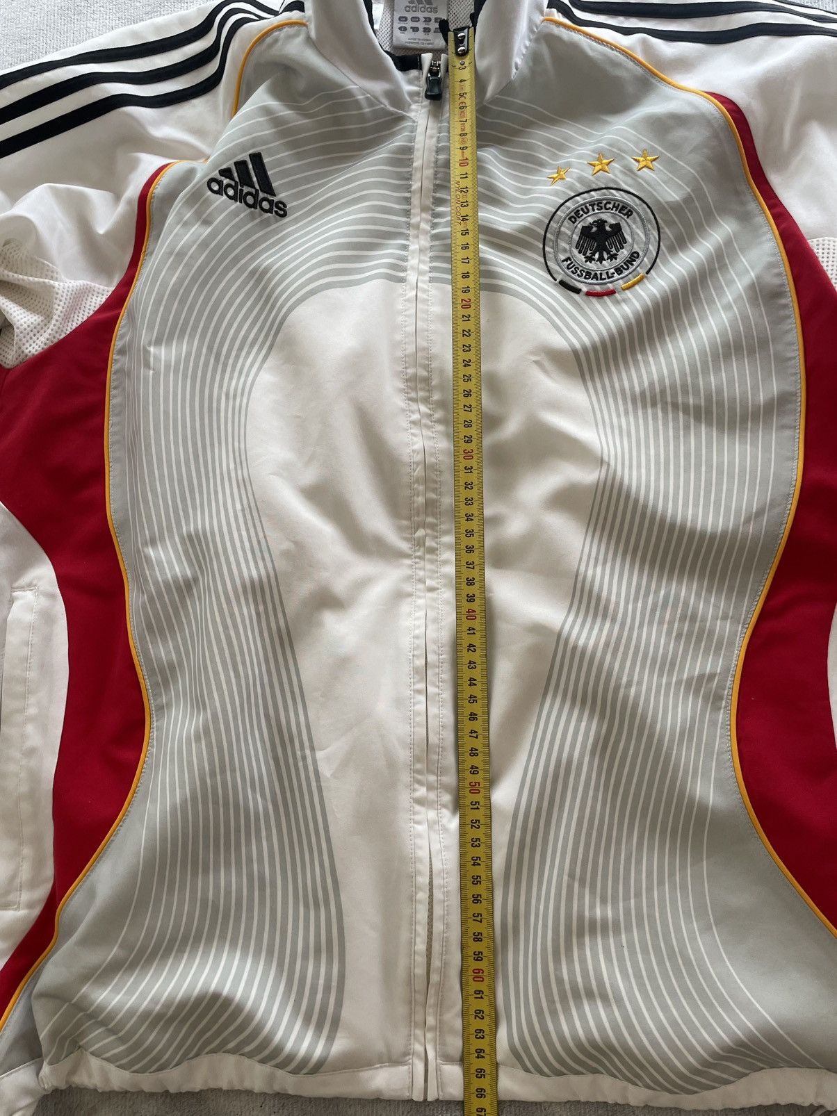 Vintage Adidas GERMANY 2004/2005 VINTAGE FOOTBALL SOCCER TRAINING Size US L / EU 52-54 / 3 - 6 Thumbnail