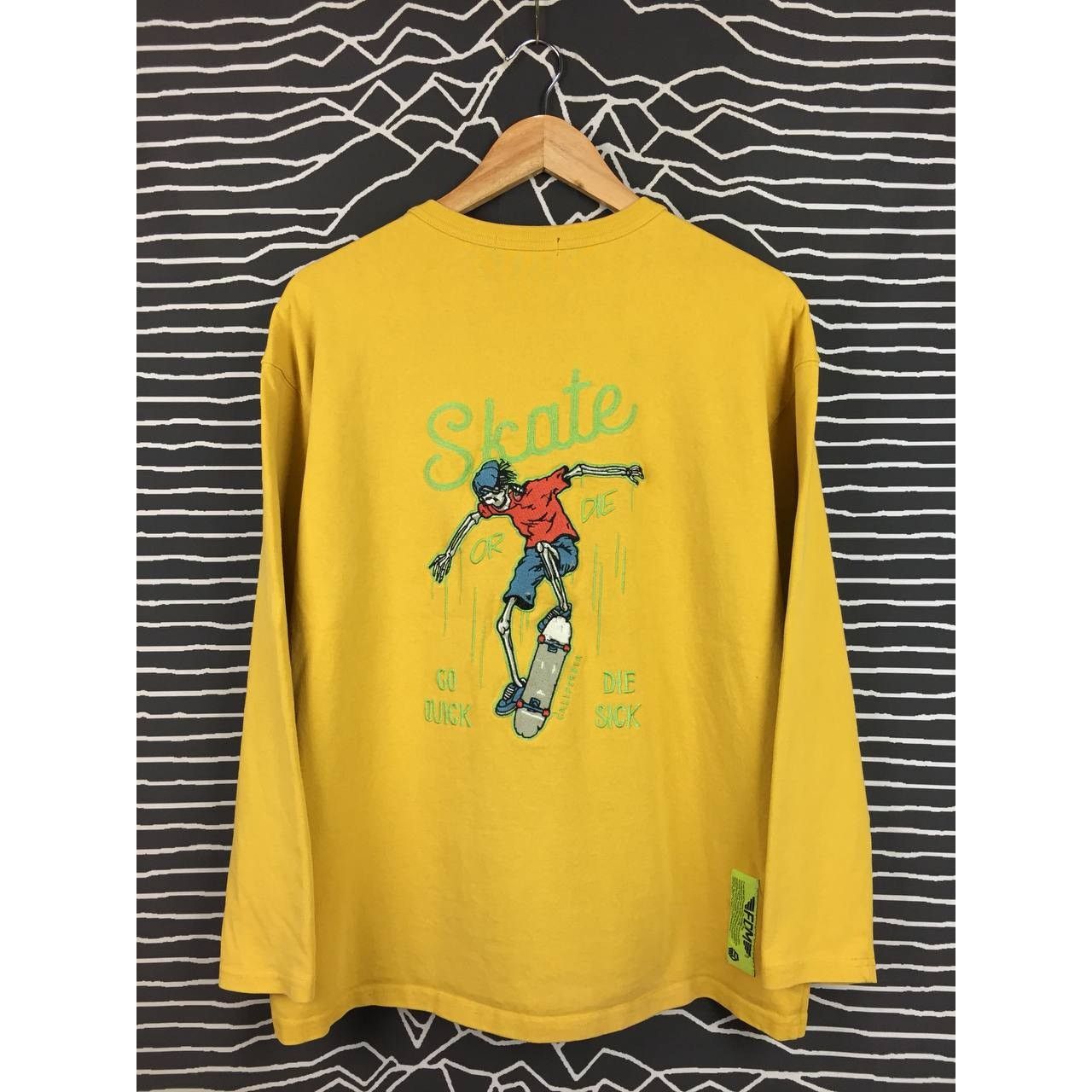 Japanese Brand × Vintage FDM Fun.da.mentalist Skate Or Die Graphic Longsleeve Tee Size US L / EU 52-54 / 3 - 1 Thumbnail