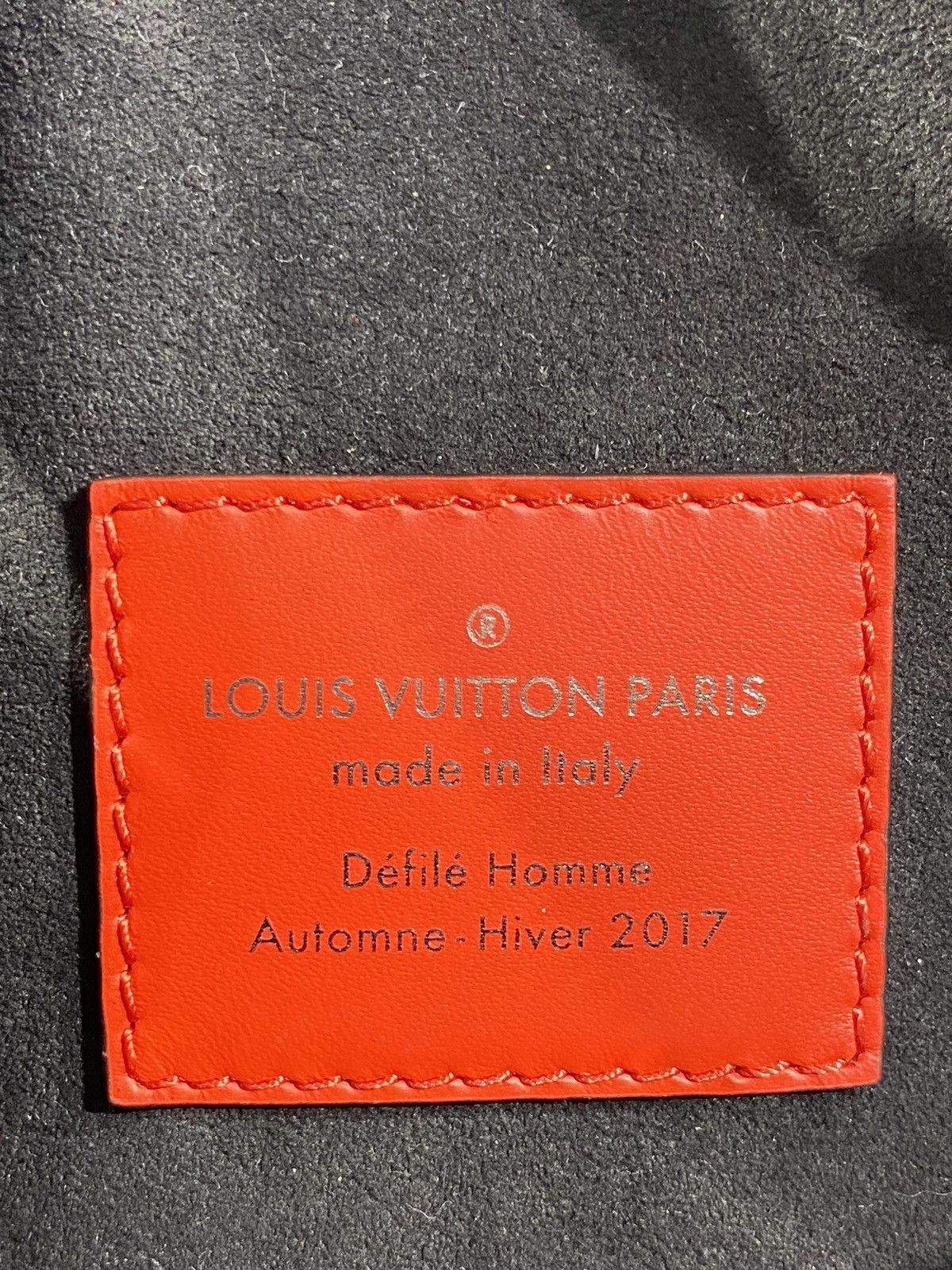 Louis Vuitton × Supreme Louis Vuitton X Supreme Bumbag Red EPI Leather Size ONE SIZE - 13 Thumbnail