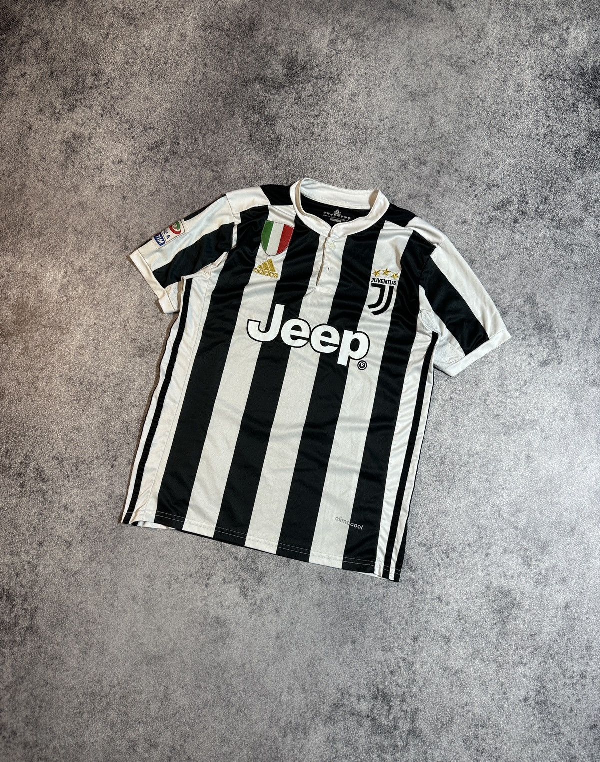 Adidas Adidas Juventus Soccer Jersey Blokecore Rare Style Casual S Size US S / EU 44-46 / 1 - 1 Thumbnail