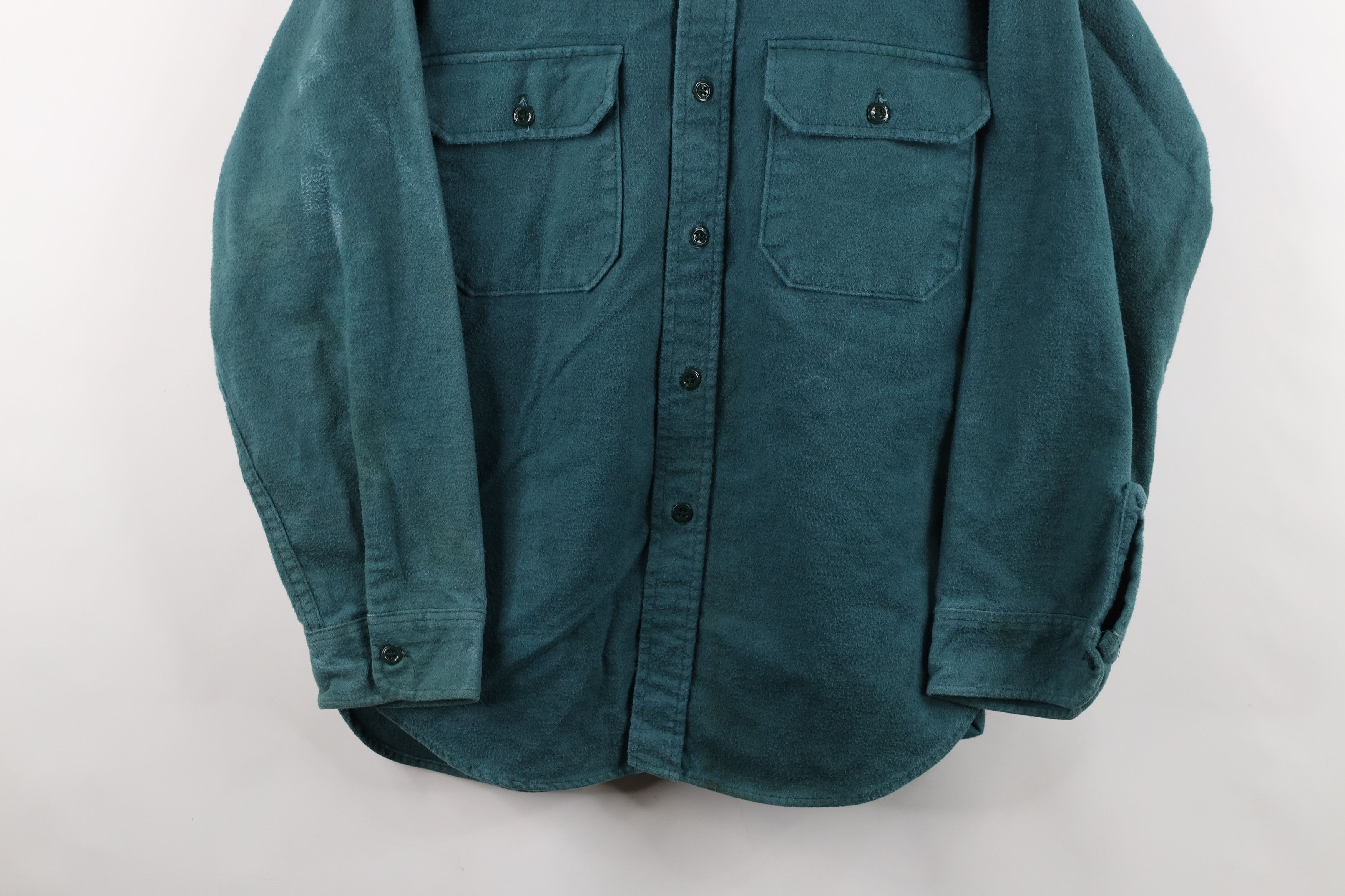 Woolrich Woolen Mills Vintage 90s Woolrich Heavy Chamois Cloth Button Shirt USA Size US L / EU 52-54 / 3 - 3 Thumbnail
