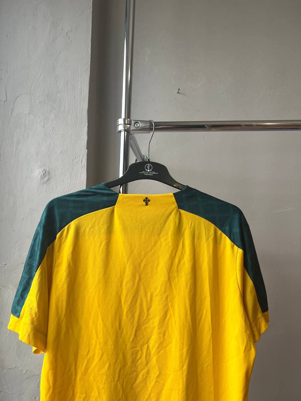 New Balance 2019/20 CELTIC FC AWAY SOCCER JERSEY FOOTBALL SHIRT SIZE L Size US L / EU 52-54 / 3 - 11 Thumbnail