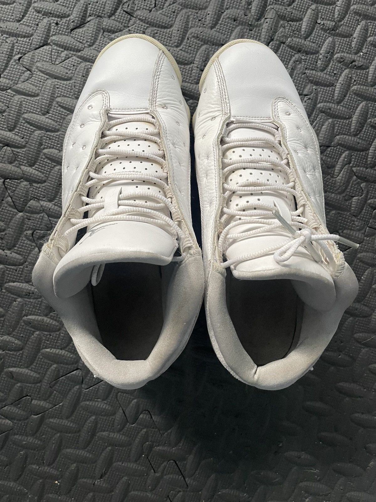 Jordan Brand Jordan 13 low pure platinum Size US 10.5 / EU 43-44 - 7 Thumbnail